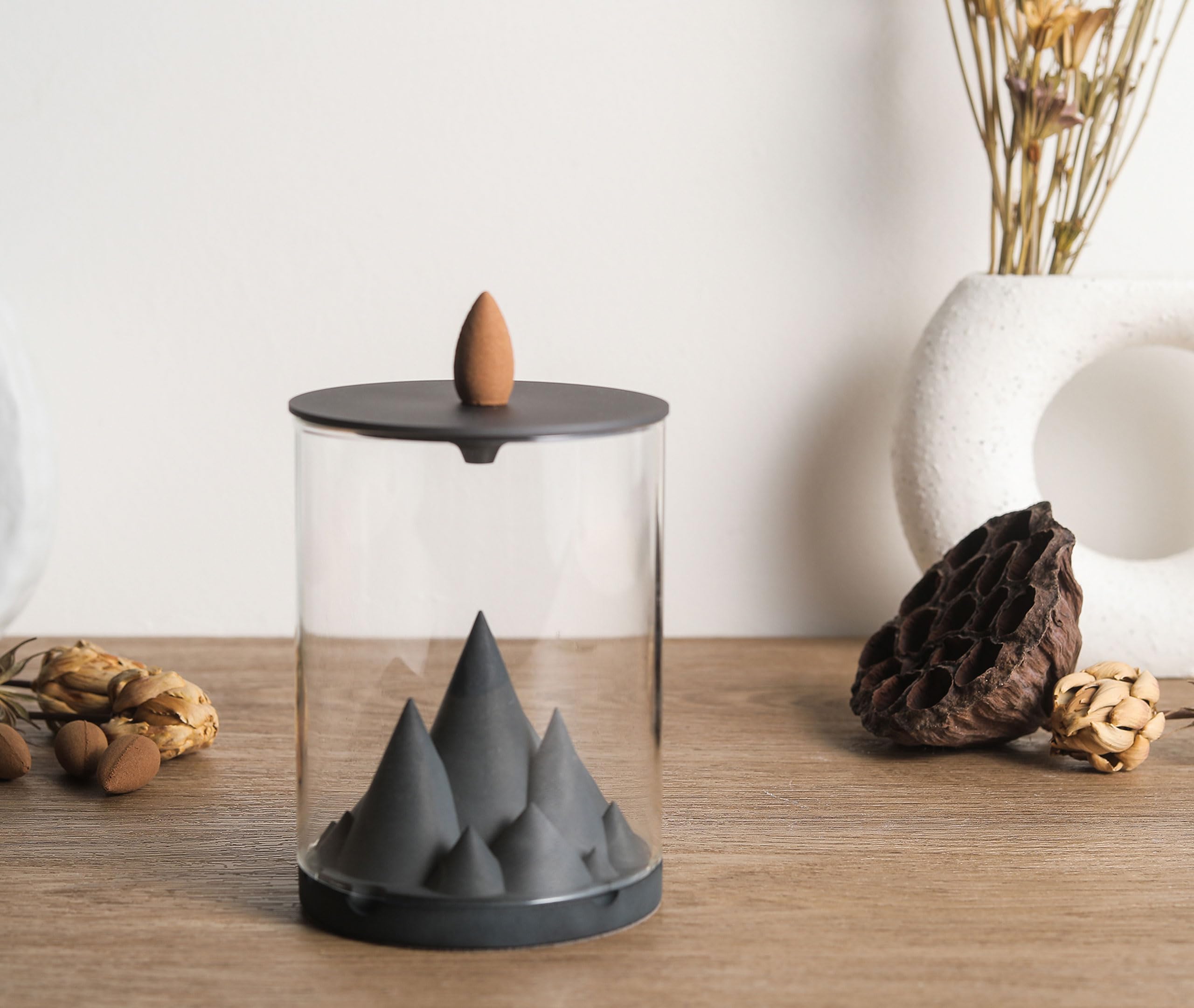 KIN - 30 coni di incenso con legno di cedro cinese, cascata naturale di alta qualità, per meditazione, aromaterapia e yoga zen minded