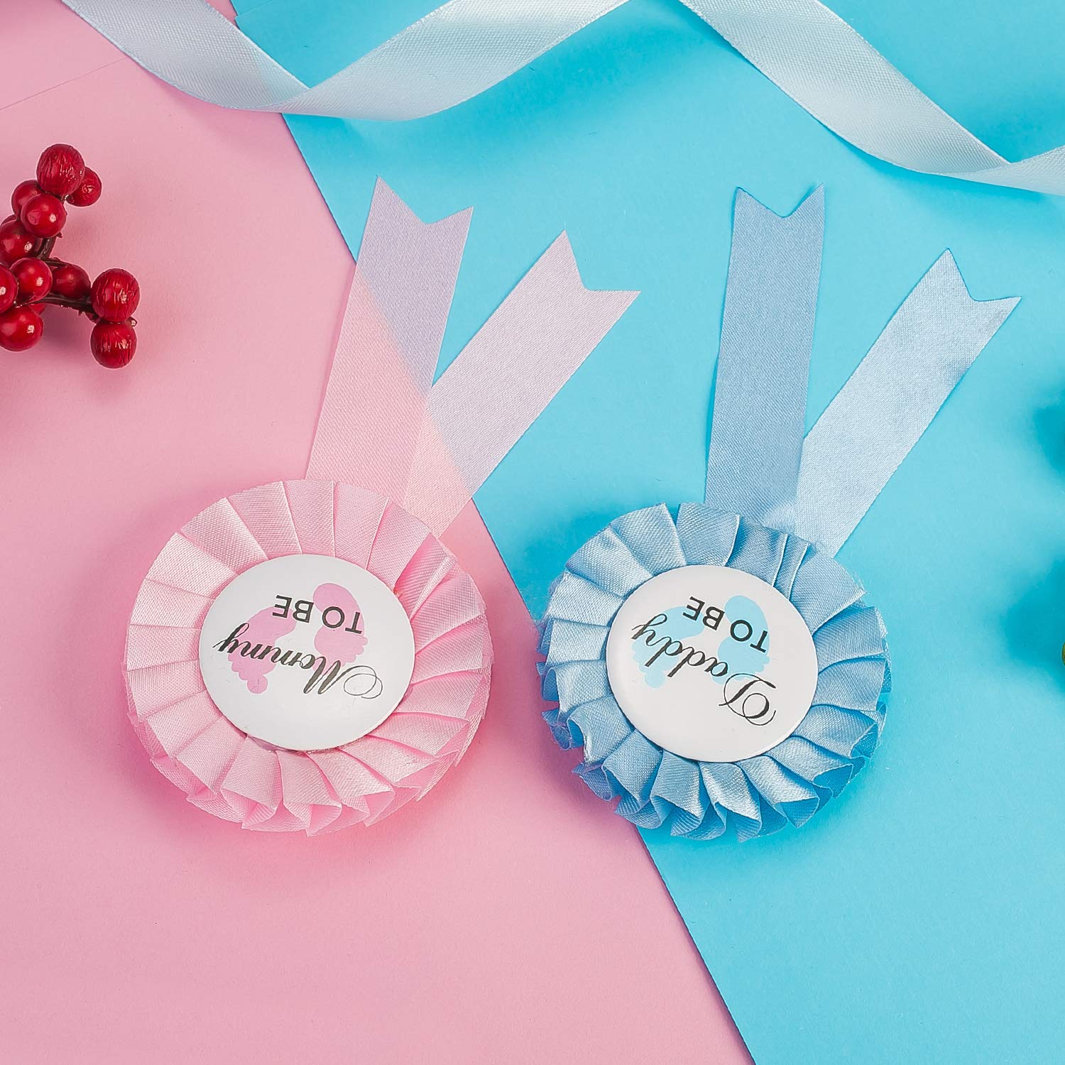 Daddy and Mommy to Be Badge Decoración con lazo para regalo de papá nuevo, mamá, hojalata roseta insignia pin botón género aguja para nacimiento niña niño baby shower decoración de fiesta (rosa azul)