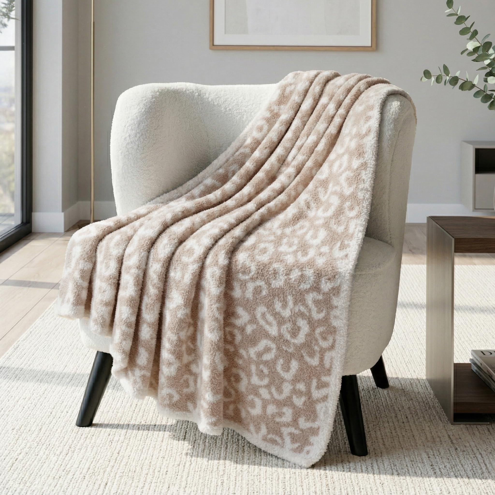 PAVILIA Super Soft Leopard Throw Blanket for Couch Fluffy Cozy Lightweight Beige Cheetah Blanket Fluffy Warm Knitted Blanket for Bed Sofa Light Brown 50x60cm