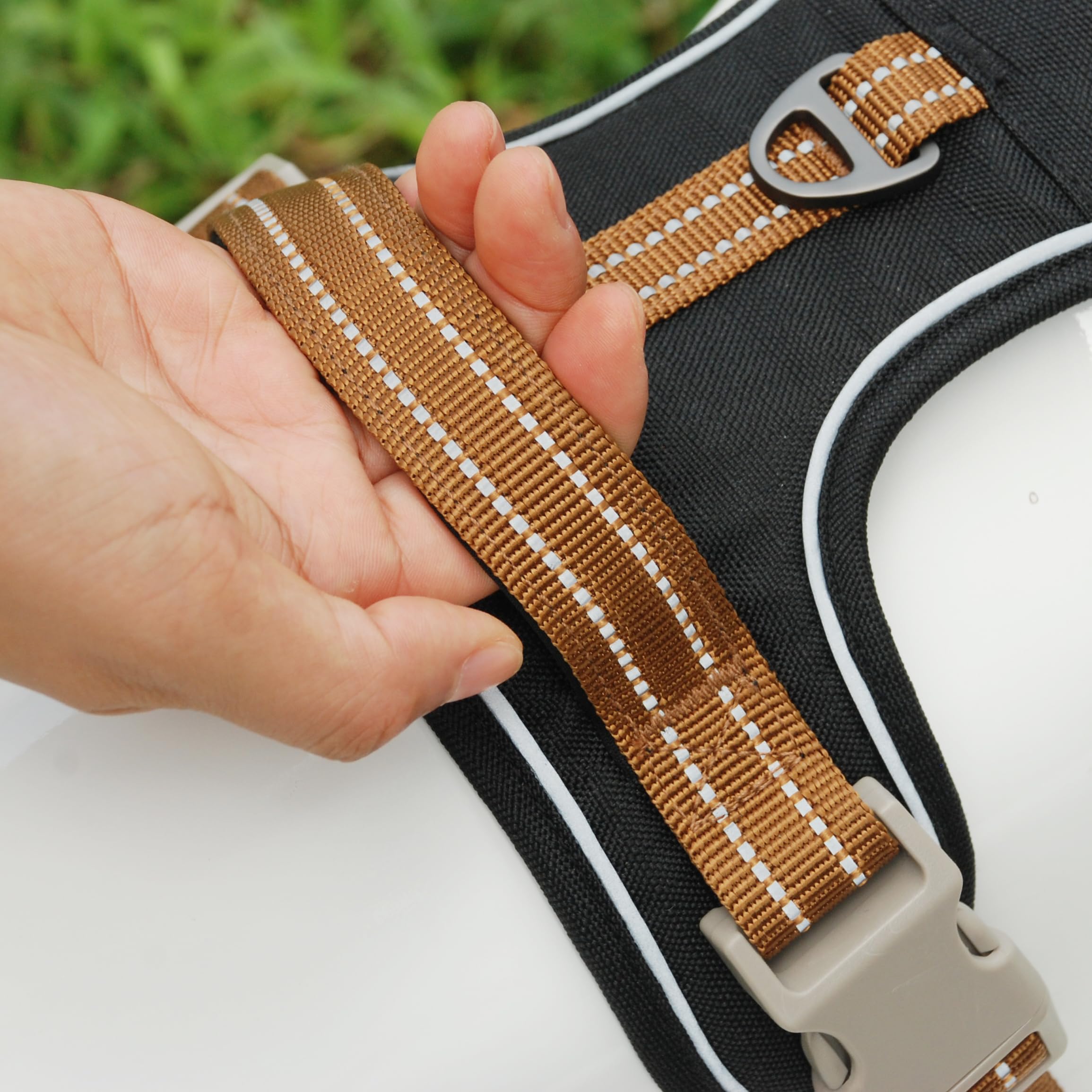 Black Reflective Dog Harness for Large Dogs, No-Pull Front Clip Harness with Padded Chest & Adjustable Straps, Heavy Duty Nylon Harness for Labradors/German Shepherds - image 4