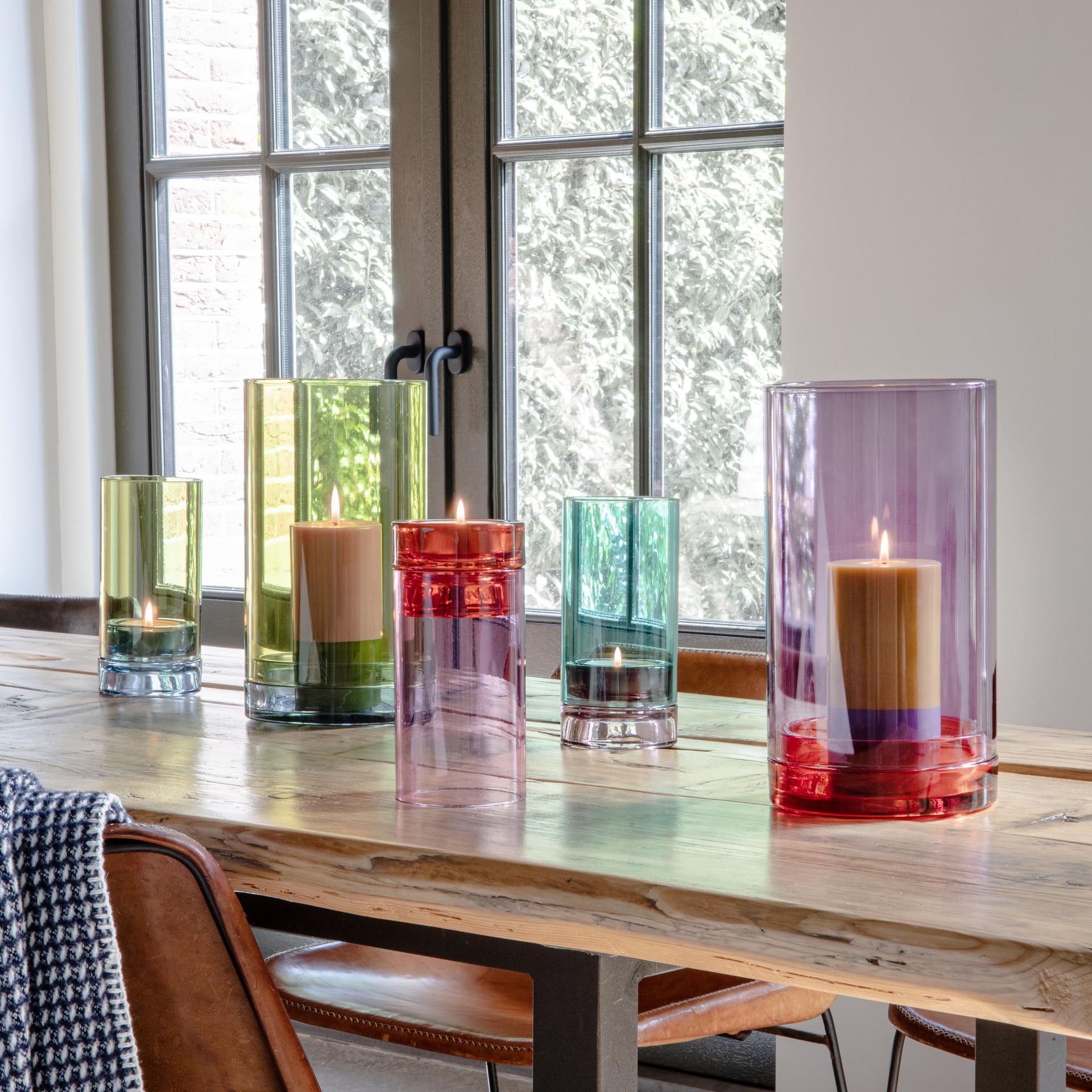 REMEMBER Windlicht groß Lucius violett, H 28 cm, Ø 15 cm – Großes dekoratives Glas Windlicht für Kerzen, stilvolle Wohn- und Tischdekoration