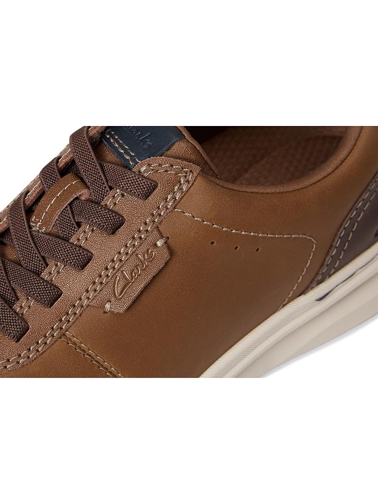 Tan Clarks Craftwell Lace