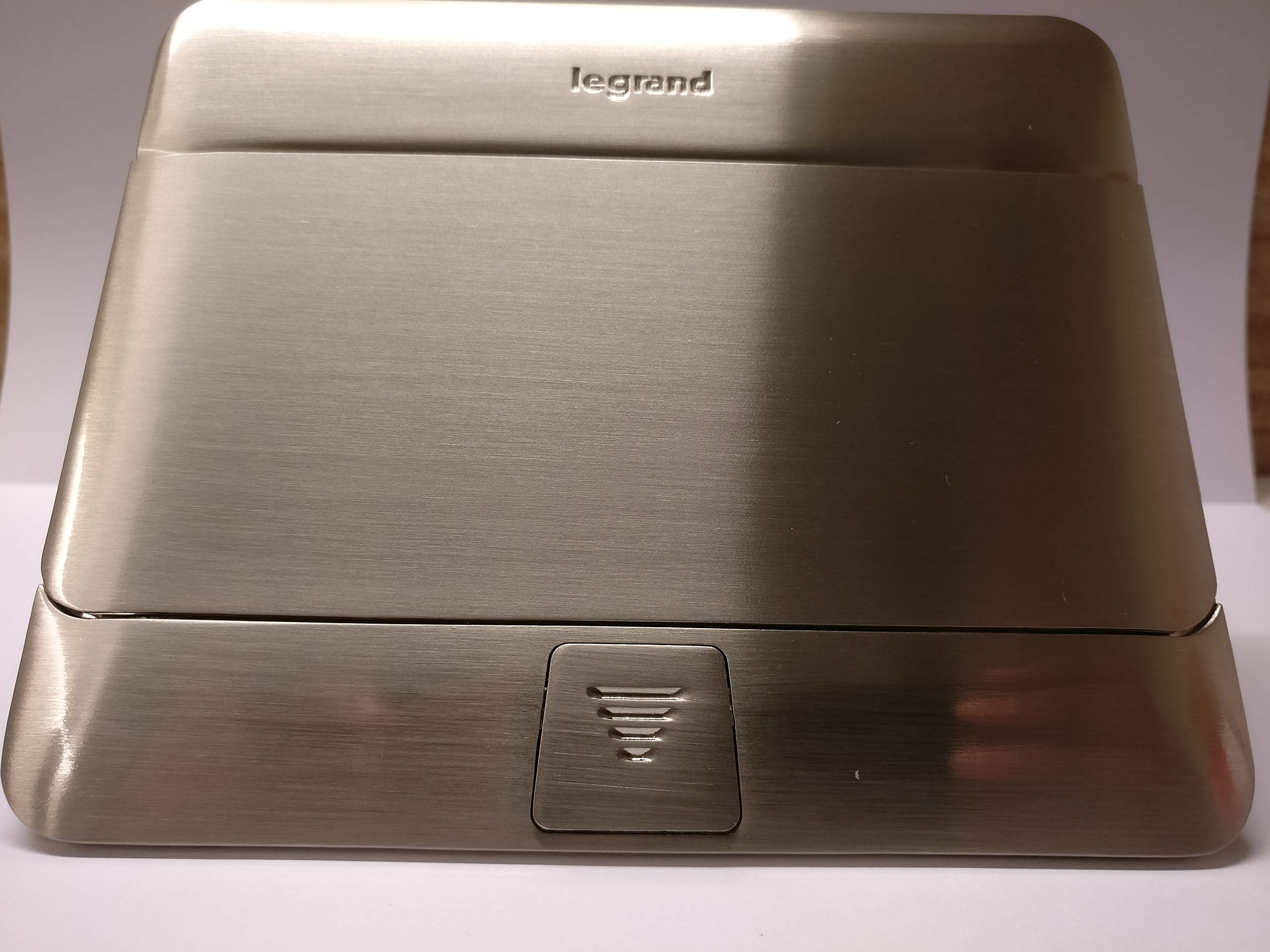 LegrandStainless Steel Pop Up Box, 3 m