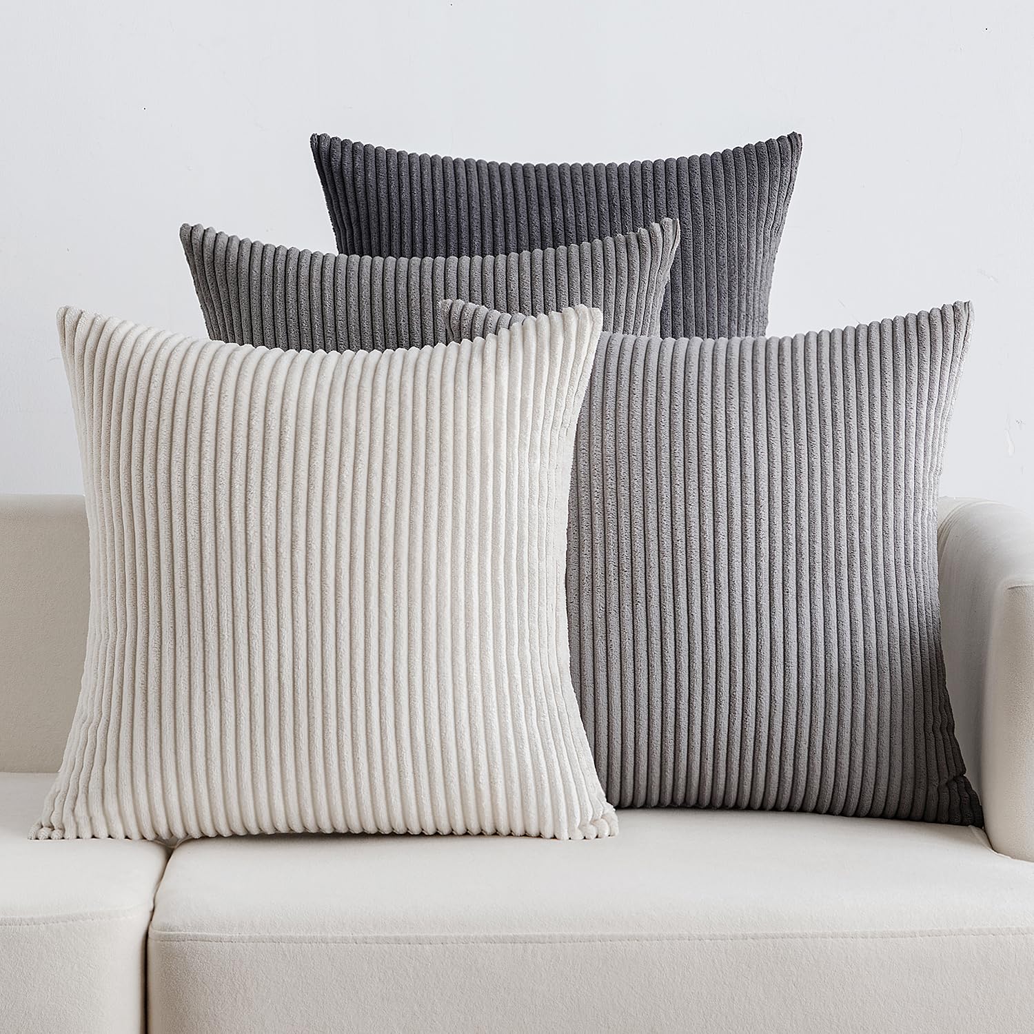 EMEMA Funda Cojines 4 Piezas 45x45 cm para Sofá Funda de Almohada de Corduroy Súper Suave Cojin de Pana a Rayas Decoración Moderna para Sofá Silla Cama Sala de Estar Dormitorio Serie Gris