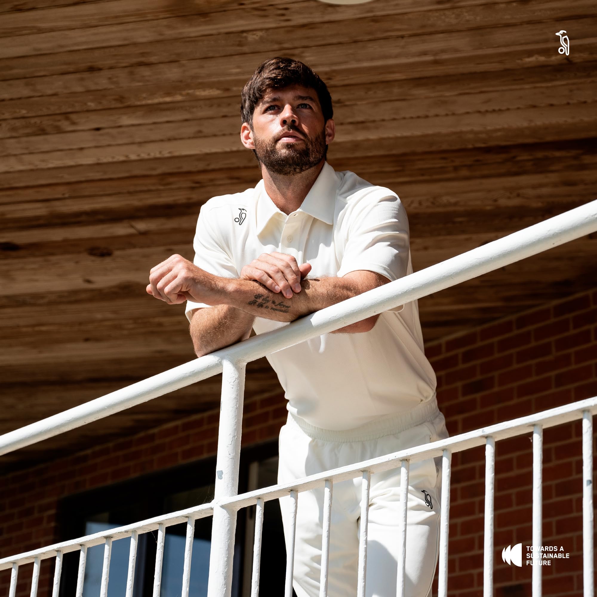 Kookaburra Elite Eco Cricket-Shirt – kurzärmeliges Match-Shirt mit recyceltem Polyester, Staycool Tech, SP50+ Sonnenschutz & Stretch-Passform – normale Passform