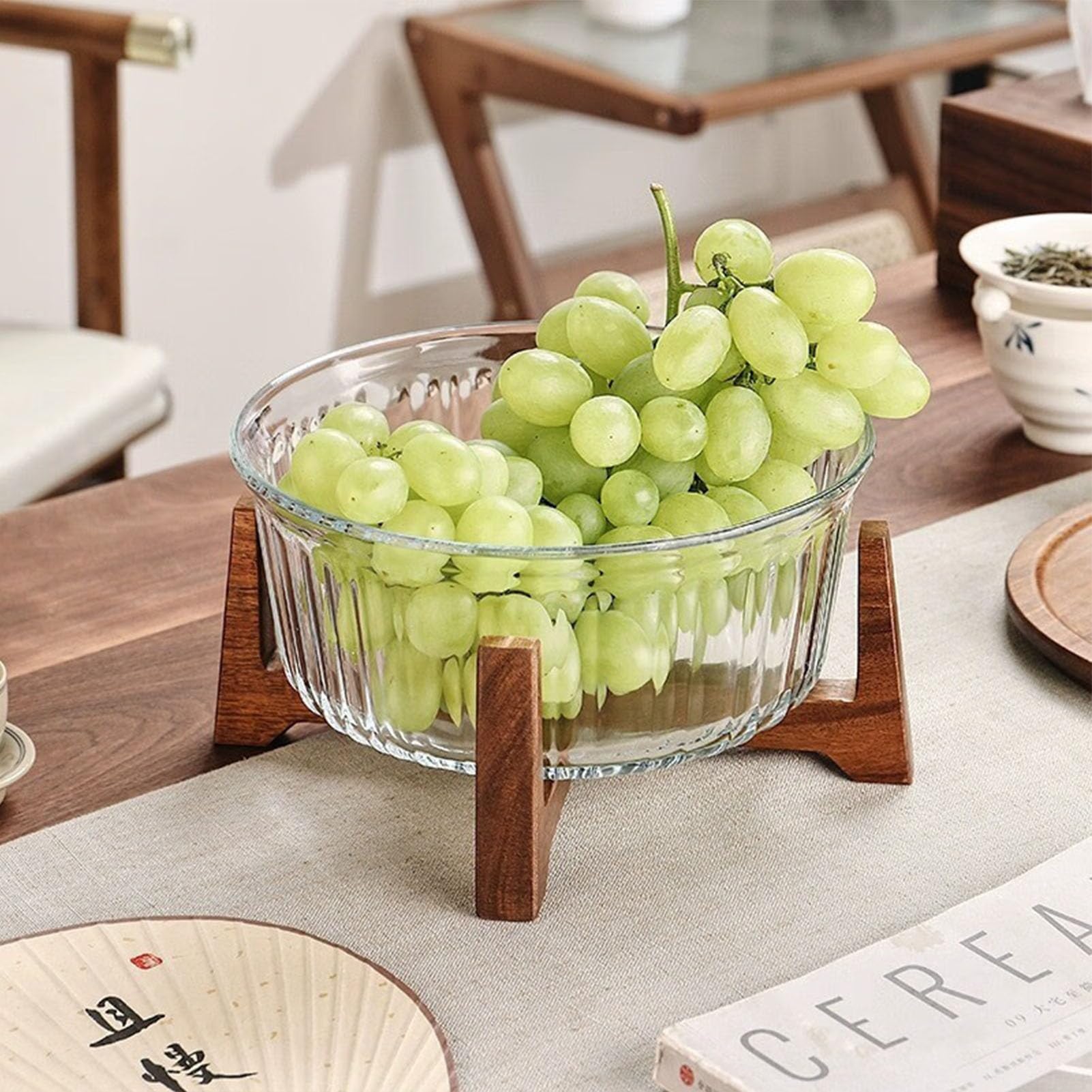 Bol de Cristal con Tapa y Soporte de Madera - 22 cm de diámetro, Cristal Transparente Acanalado para Frutas, ensaladas y decoración Moderna de Cocina