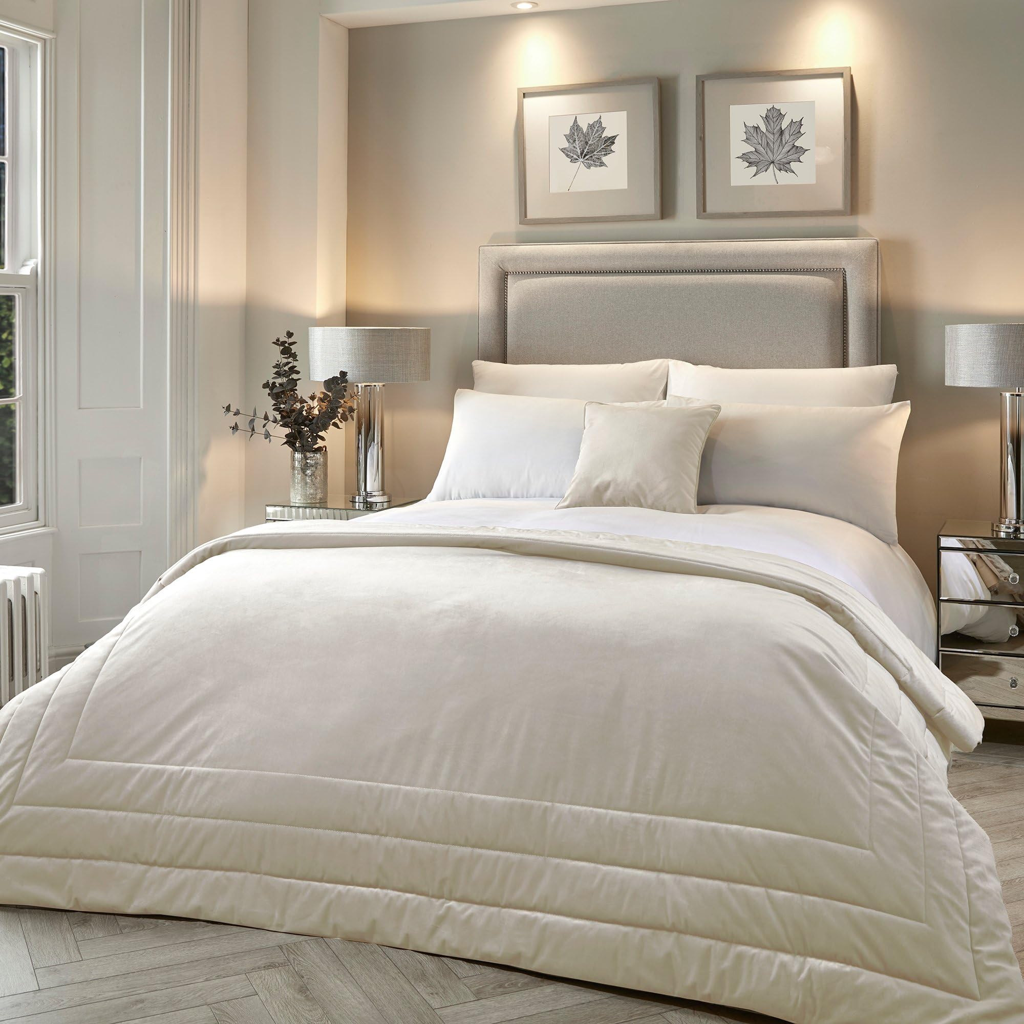 Laurence Llewelyn-Bowen  White Chic Luxury Velvet Bedspread In Ivory in Size 150x220cm, Sports Direct