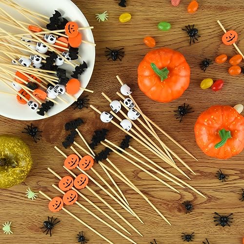 Miniatura 3 de ASTARON 150 palillos de cóctel de calabaza de Halloween para suministros de fiesta de Halloween, murciélagos de madera y calavera, palillos de