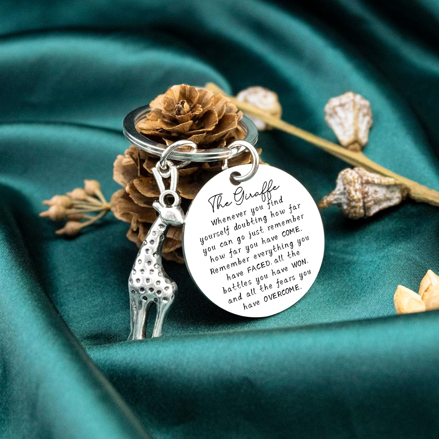 Giraffe Keychain Inspirational Giraffe Gifts for Women Men Giraffo Lovers Motivational Encouragement Gifts Giraffo Stuff Animal Accessories Jewelry Birthday Christmas - Image 6