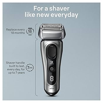 【美品】Braun シリーズ8 8417S シルバー BRAUN メンズシェーバー 電気シェーバー ブラウン BRAUN