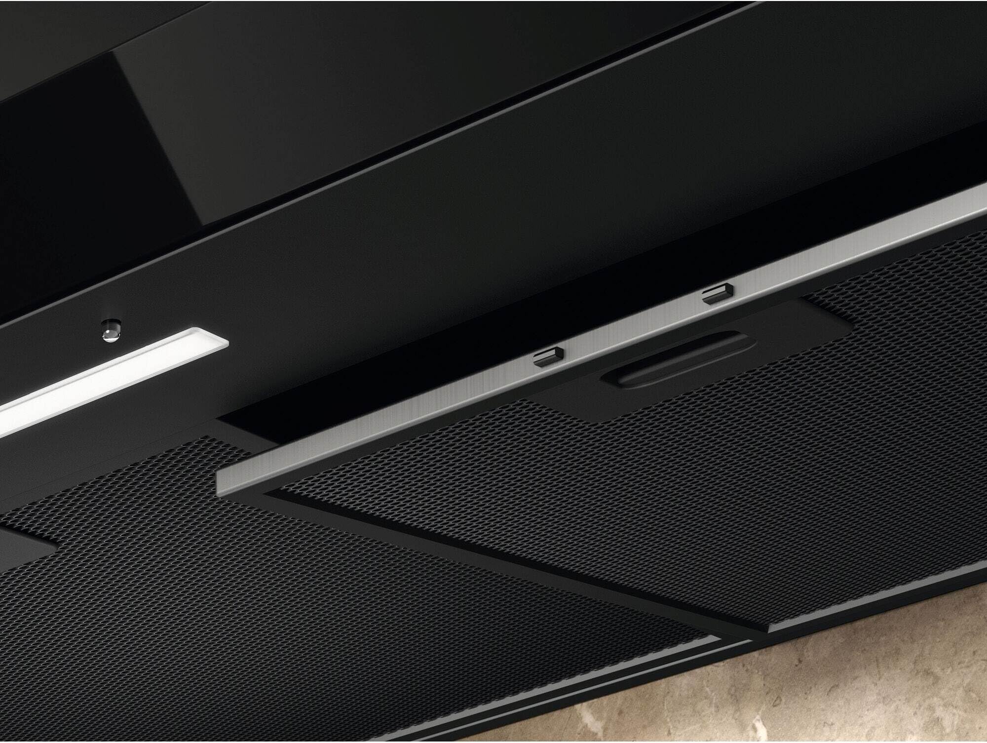 Electrolux Cappa aspirante LFT819K, nera