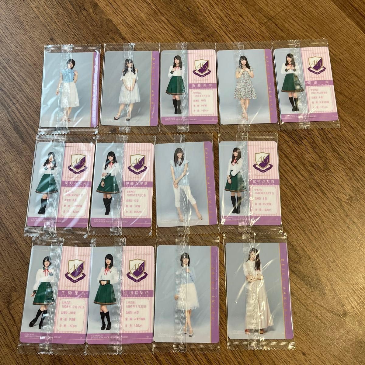 Amazon.co.jp: 乃木坂46 ウエハース カード : おもちゃ