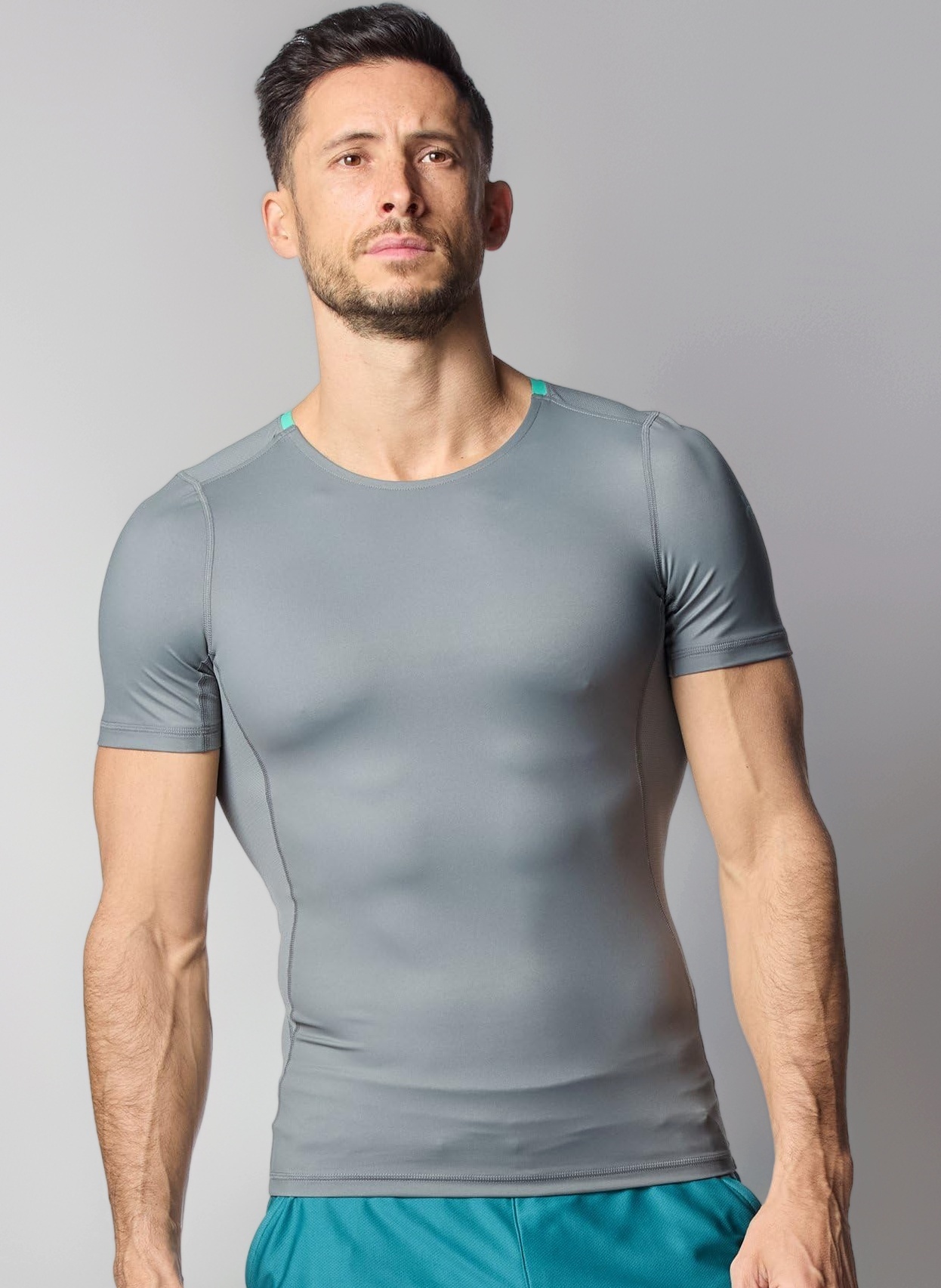 Amazon.co.jp: UA COOL COMPRESSION SHORT SLEEVE SHIRT 6012581(709