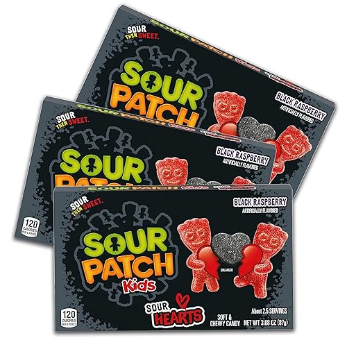 Sour Patch Kids Sour Hearts - Frambuesa negra, dulces agridulces para el día de San Valentín, caja de teatro, paquete de 3 cajas de 3.08 onzas