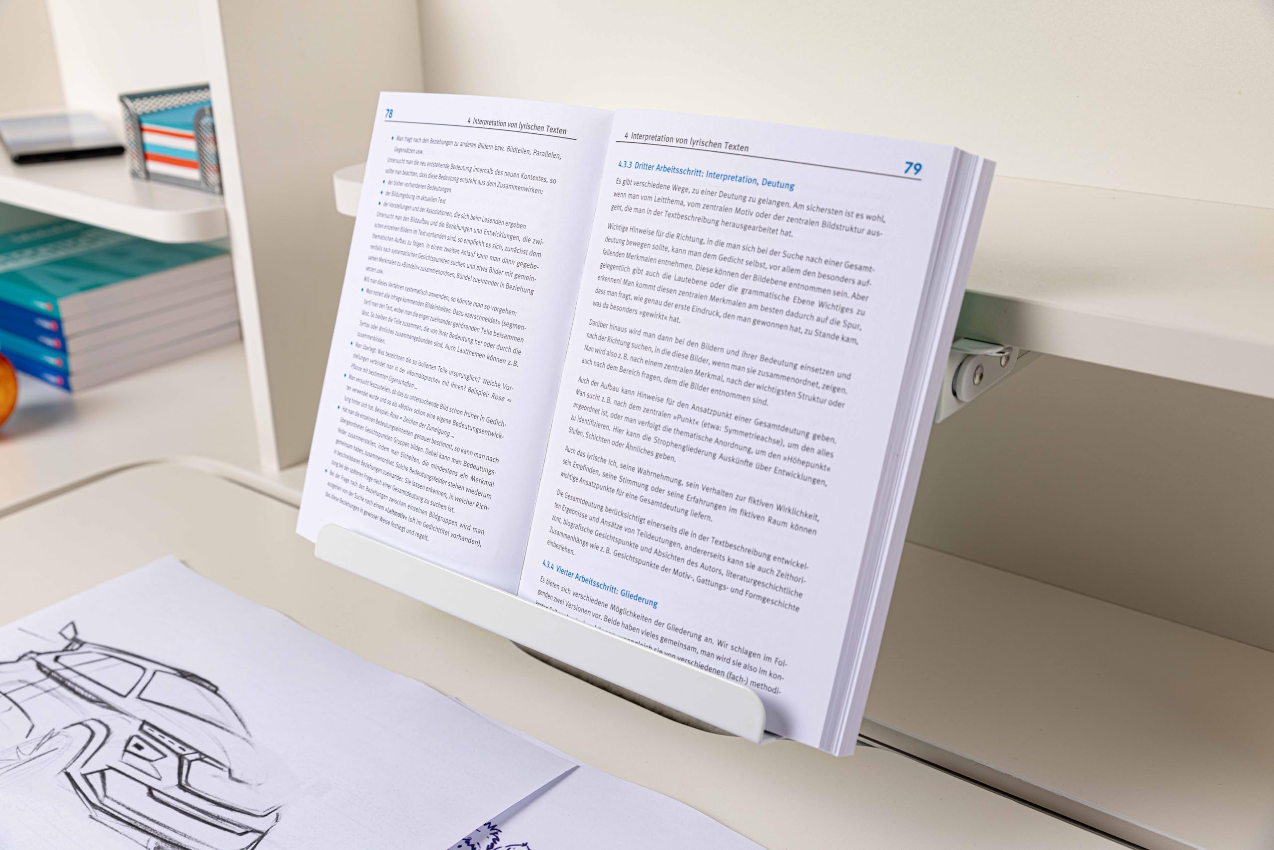 Inter Link - Kinderschreibtisch – Mitwachsender Jugendschreibtisch - Ergonomischer Schülerschreibtisch - Höhenverstellbar & neigbar – mit Schublade, Buchstütze & Ablagen – Weiß – Sören