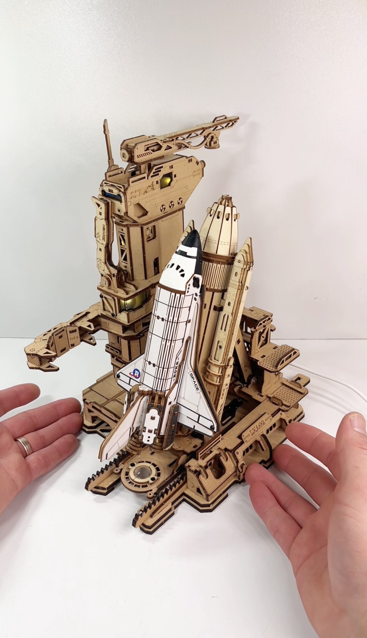 Space Shuttle Example Model Diy Watch Honest Review of DIY Space Shuttle Assembly Model on Amazon Live