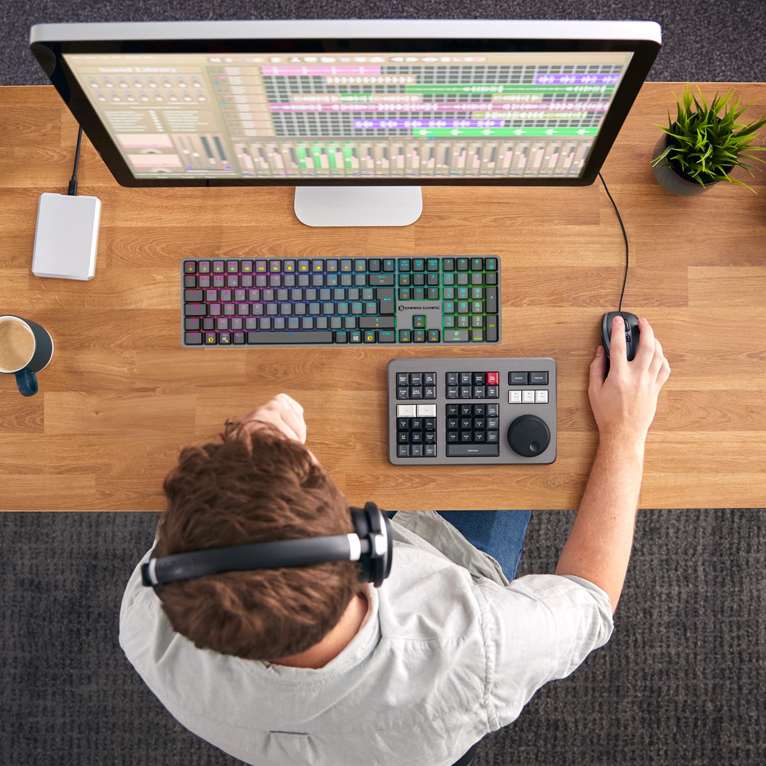EMPIRE GAMING RF243 – Clavier Gaming Mécanique sans Fil Slim Low Profile en Aluminium,Rechargeable FR (AZERTY), Triple Mode (2,4GHz/BT/USB-C), 111 Touches MX Red, RGB, NKRO, Compatible PC/Mac/P5/P4/XB