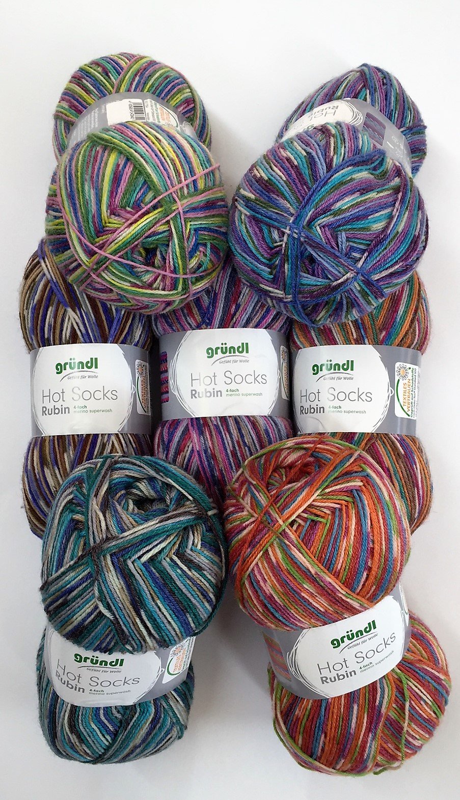 Grndl Hot Socks Rubin, 7 tolle Farben, Merino Sockenwolle + Bambus, 100 g  Knuel, 4-Fach, kuschelweich auch hervorragend fr Tcher geeignet. (05) :  Amazon.de: Kche, Haushalt & Wohnen
