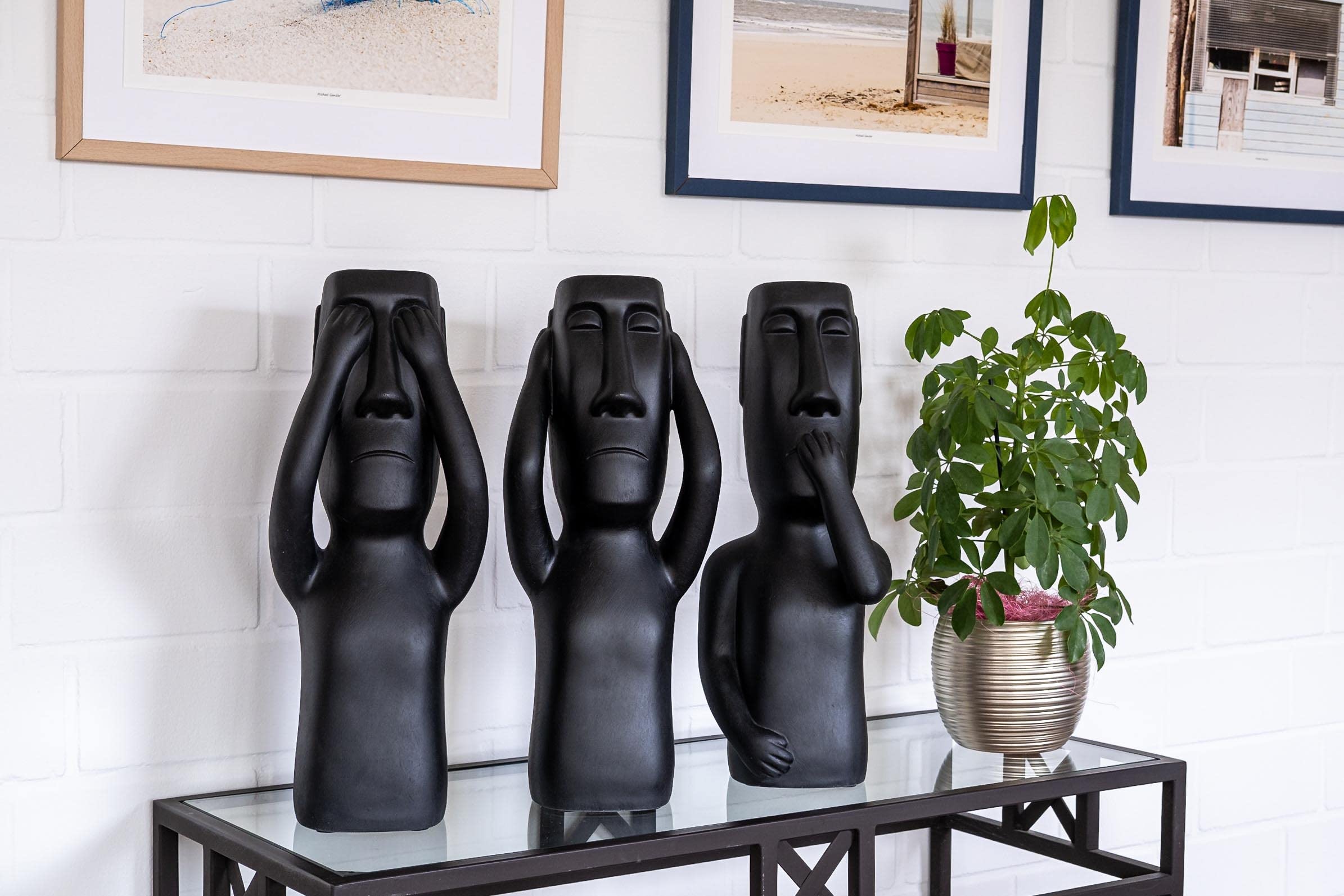 IDYL Moderna scultura in ghisa arenaria Sitting Man | argento