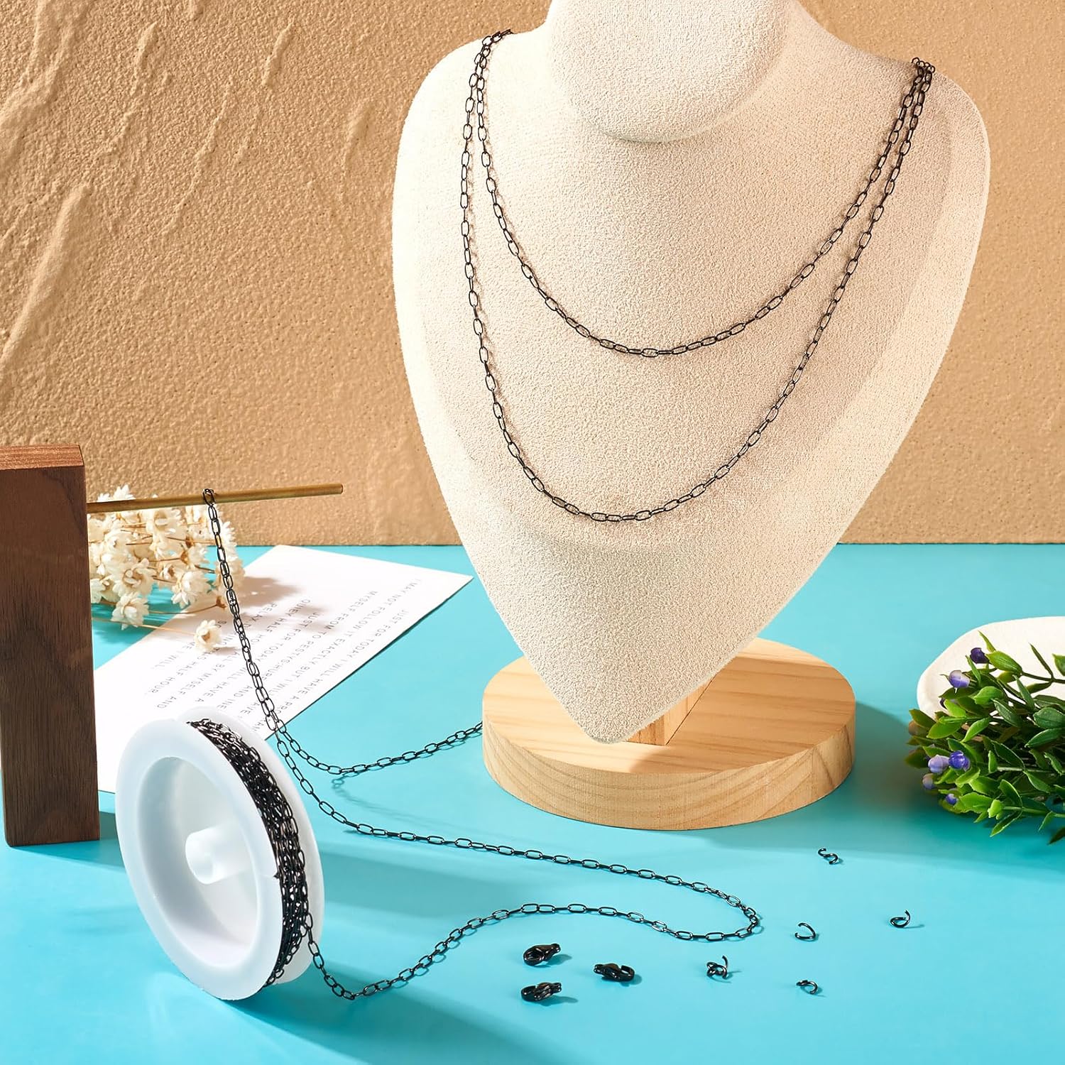 Pandahall 16.4 Feet Black Stainless Steel Paperclip Chains Oval Link Metal Chains with Jump Rings Lobster Clasps for DIY Bracelet Necklace Jewelry Making - Image 2