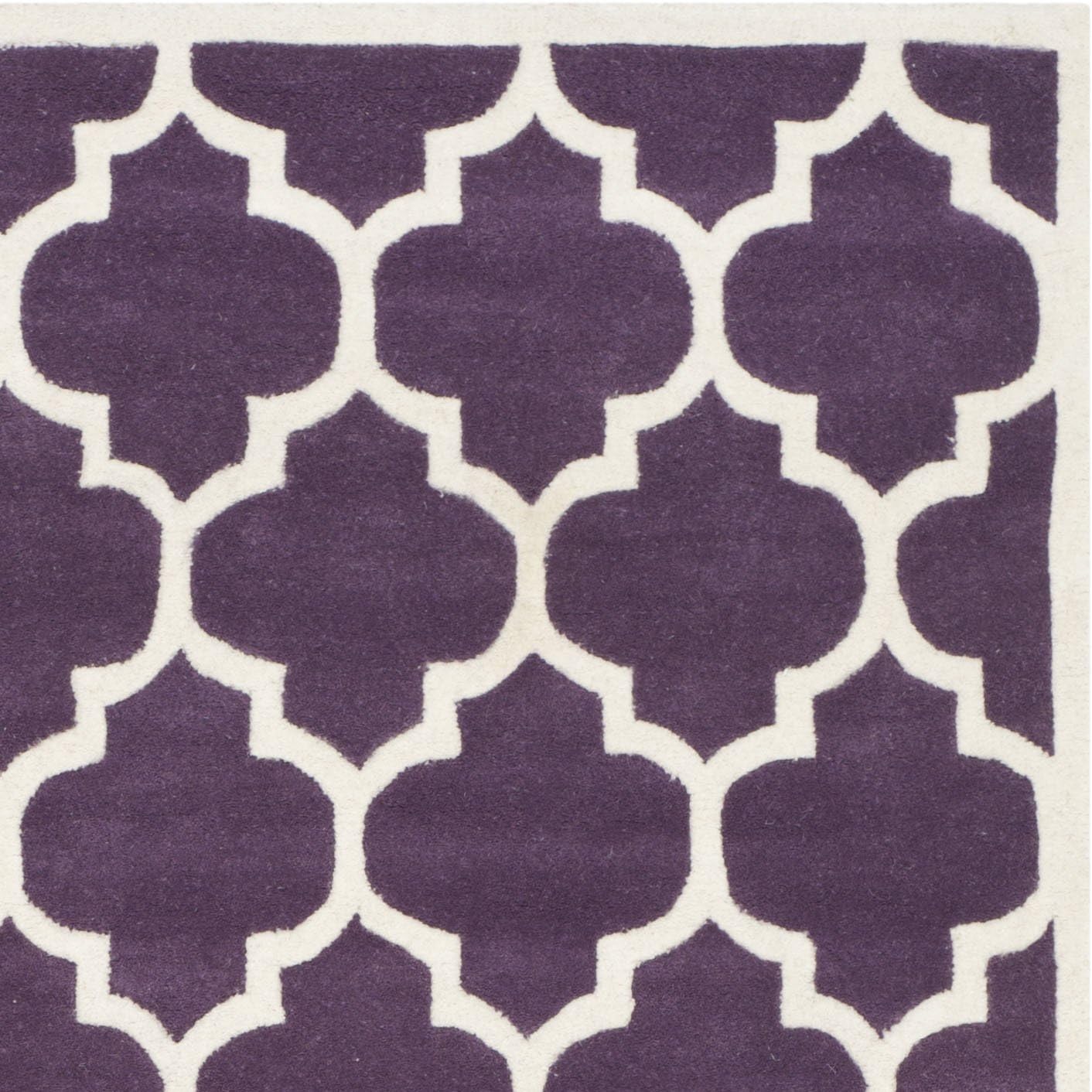 SAFAVIEH Chatham Collection 2'3" x 7' Purple / Ivory CHT734F Handmade Geometric Premium Wool Runner Rug
