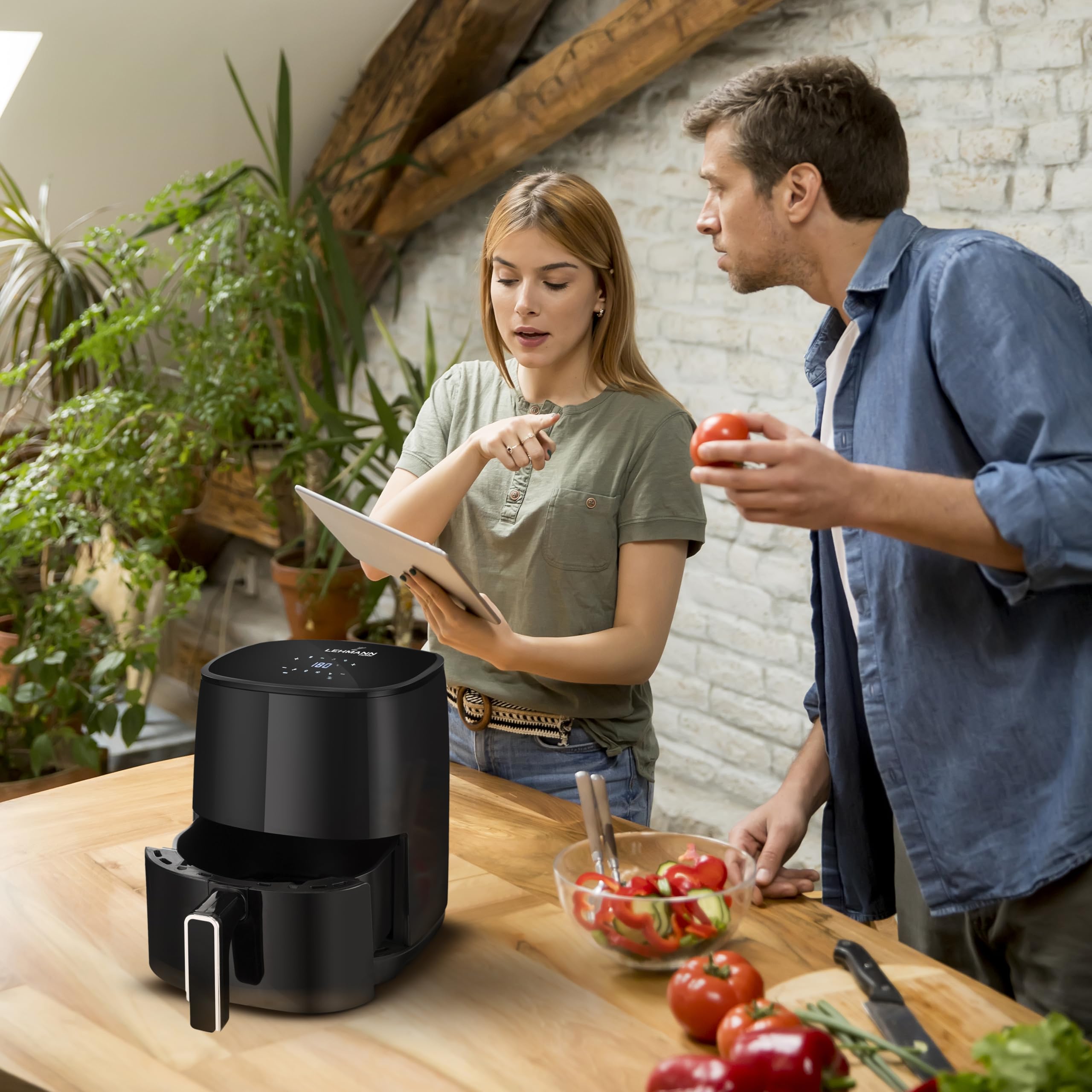 LEHMANN Friggitrice ad Aria, 1400 W, 3,5 Litri, Air Fryer con 8 Programmi, Fino 200°C, 80% di Grassi in Meno, Friggitrice Efficiente senza Olio con Tecnologia Air Fry per Grigliare, Cuocere al Forno