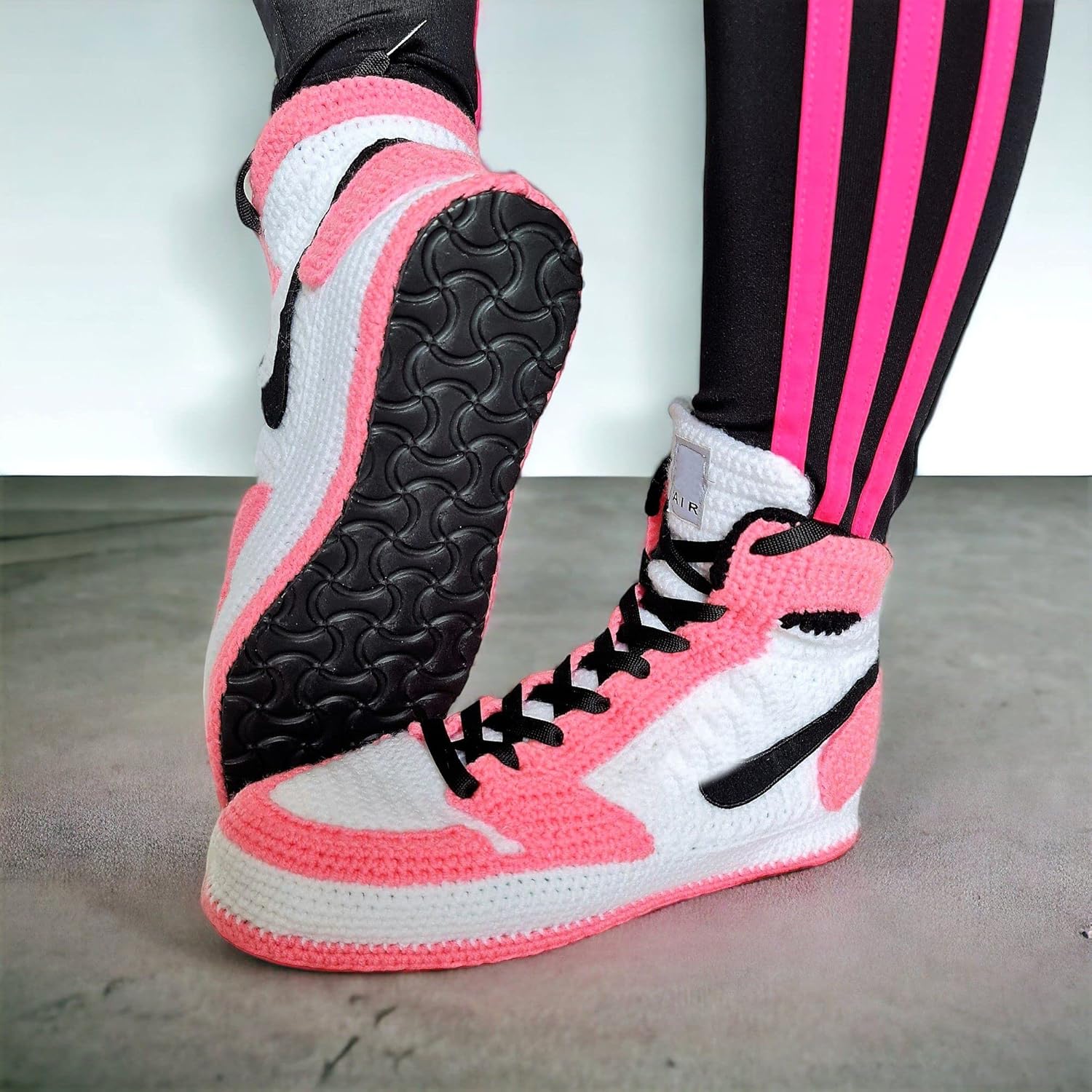 Handmade Pink Crochet AJ1 Jordan-Style Basketball Slippers – Retro High-Top Knit Sneakers for Men & Women – Organic Cotton Wool Cozy Kicks – Plush Non-Slip Streetwear Style