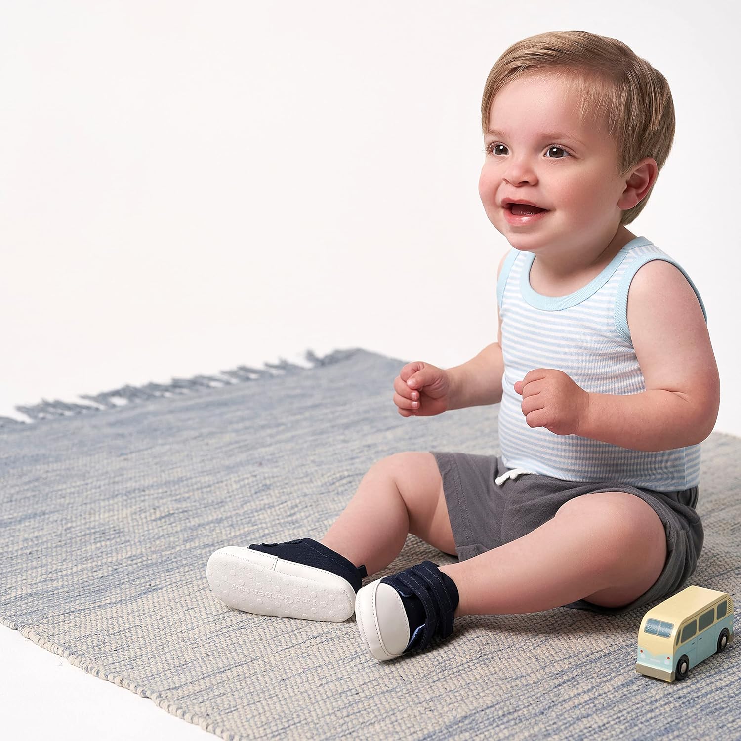 Miniatura 9 de Gerber Zapatos unisex para cuna de bebé, recién nacidos, neutros, niños y niñas de 0 a 9 meses, Neutro