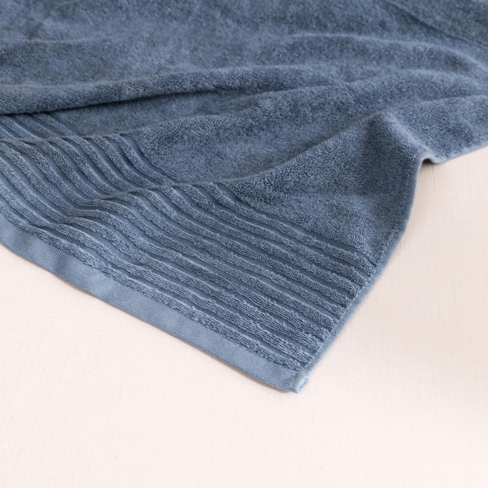 Toalla de baño de Lujo 100% bambú, 90 x 180 cm, bambú Natural, Altamente Absorbente, de Secado rápido e hipoalergénica (Eclipse Navy)