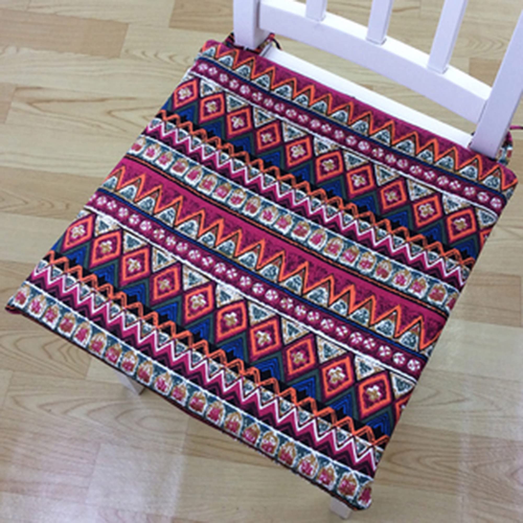 Set di 4 cuscini quadrati in stile nazionale per sedie da pranzo, cuscini per sedie da cucina, cuscini per sedie da pranzo imbottiti per interni ed esterni, 4 pezzi, 45 x 45 x 3,5 cm, rosso