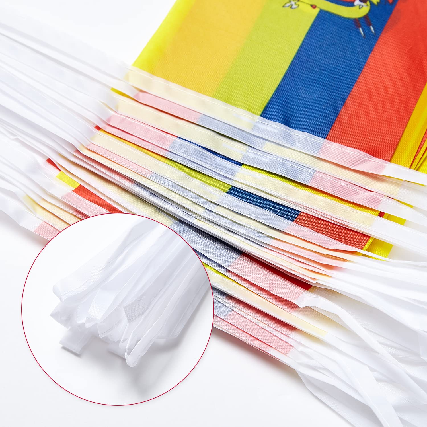 Lot De 10 Petits Drapeaux Équateur – 14×21 Cm – Bâton 30 Cm – Double Face – Polyester – Idéal Fêtes, Défilés, Sport