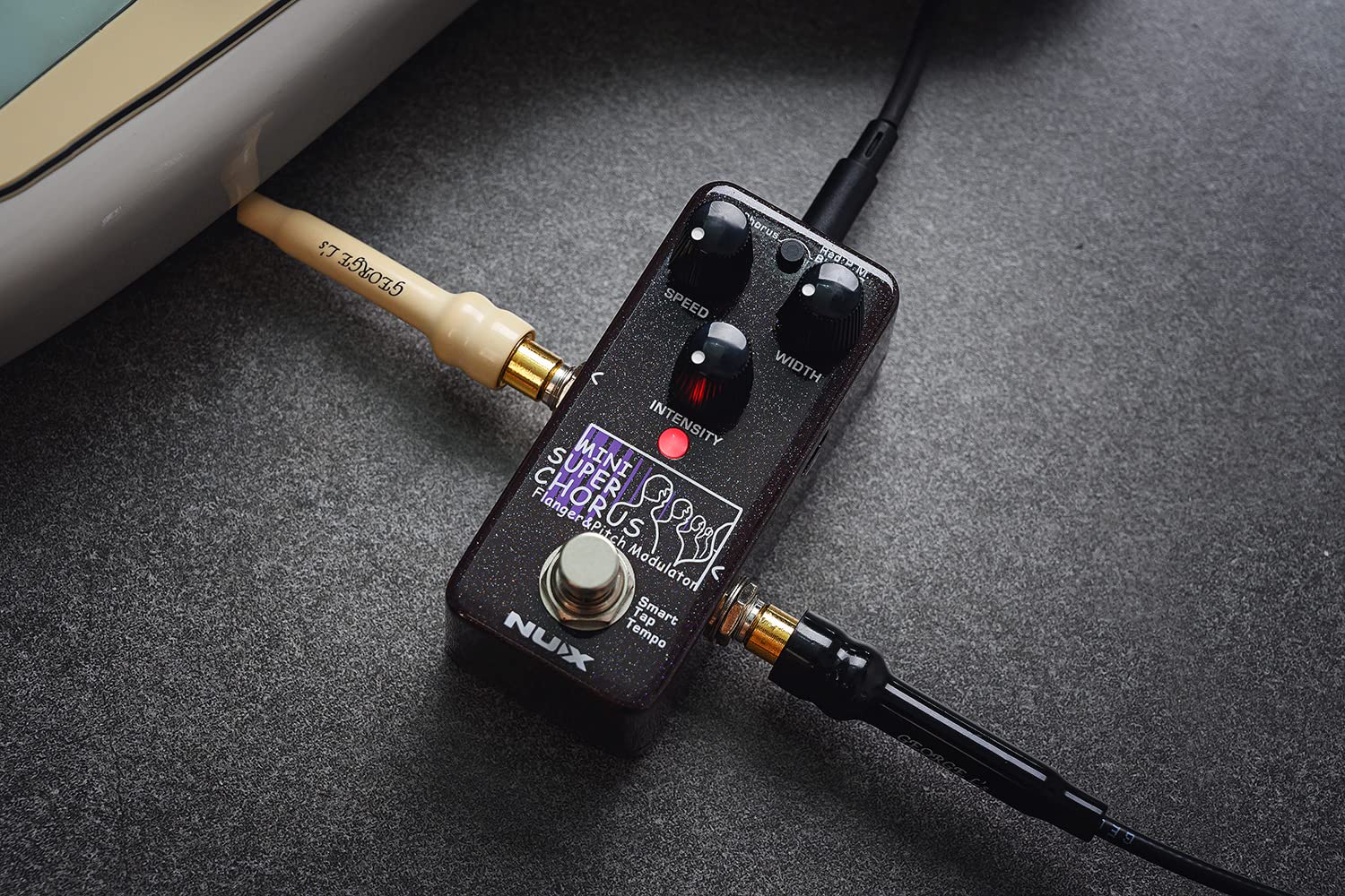 NU-X | Mini pédale Super Chorus-Flanger