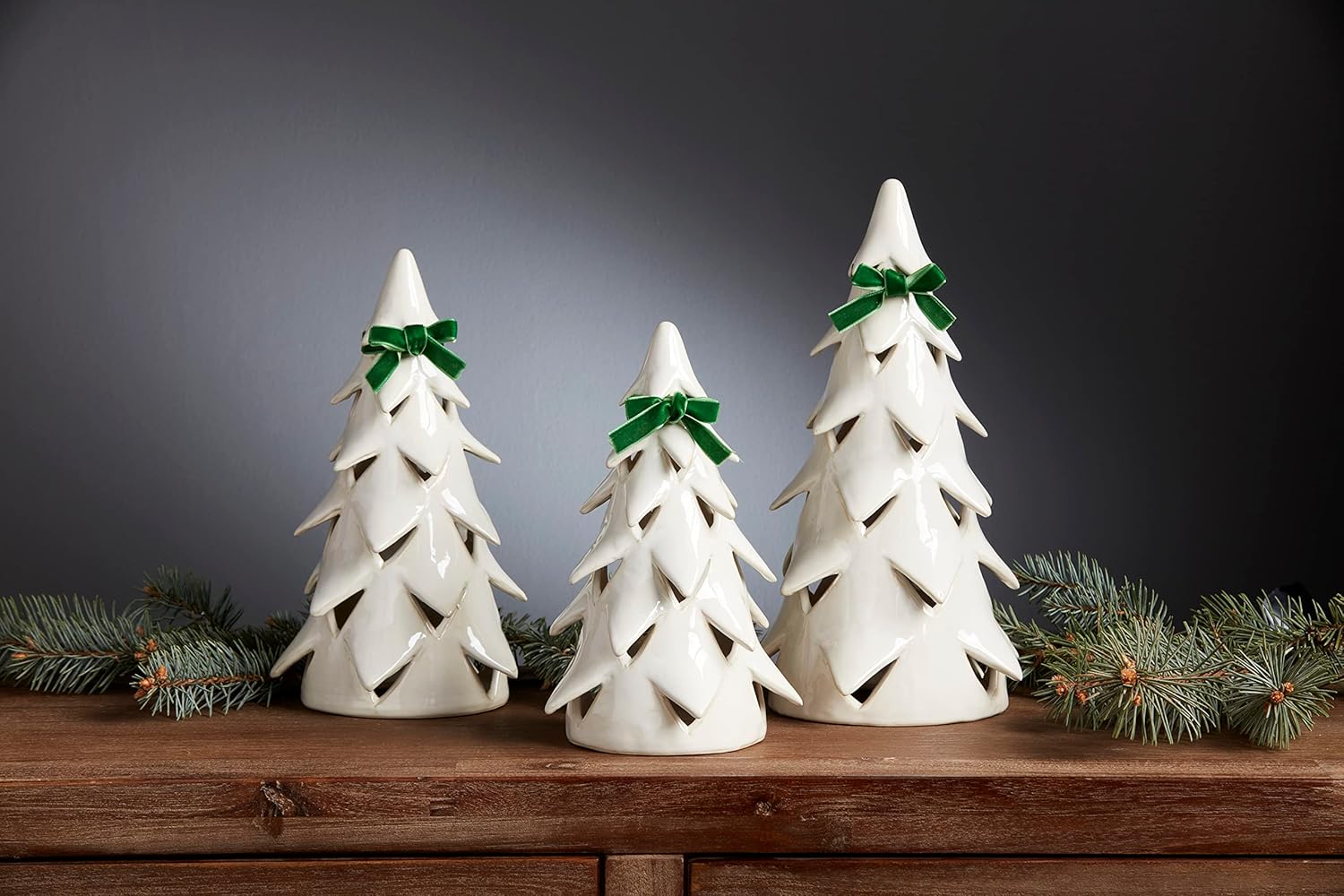 Mud Pie White Christmas Tree Sitter, 10 1/2" x 4 3/4" Dia, Medium