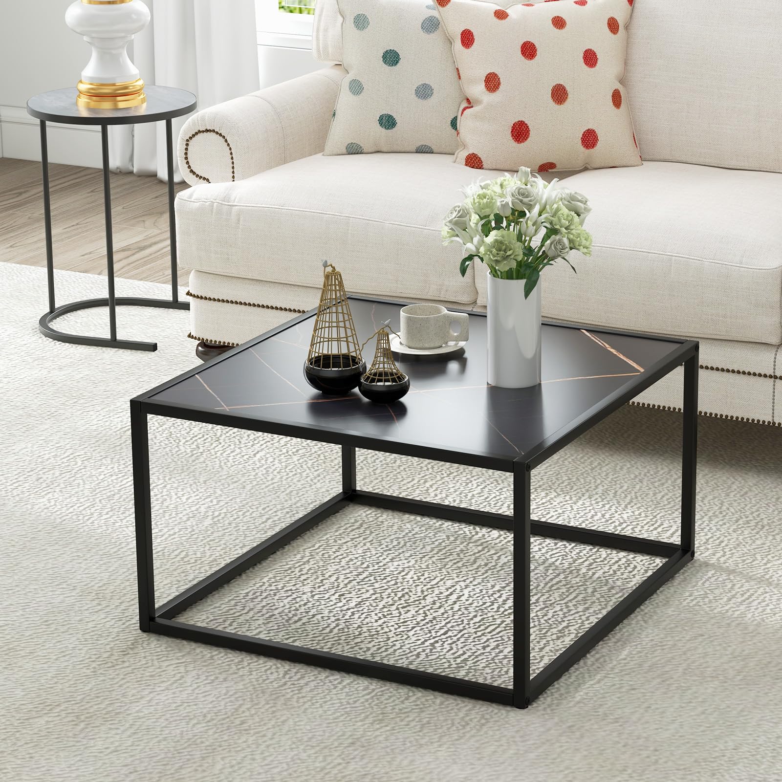 GIANTEX Tavolino da caffè effetto marmo, tavolino da tè con telaio in metallo, tavolo moderno, tavolino quadrato per soggiorno, 70 x 70 x 40 cm (nero)