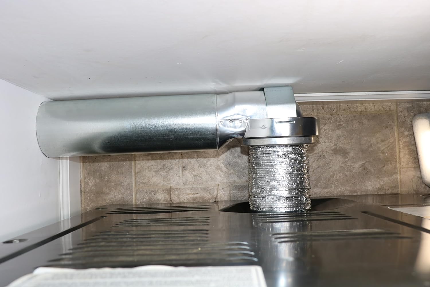 MagVent MV-90 Magnetic Dryer Vent Coupling (Silver)