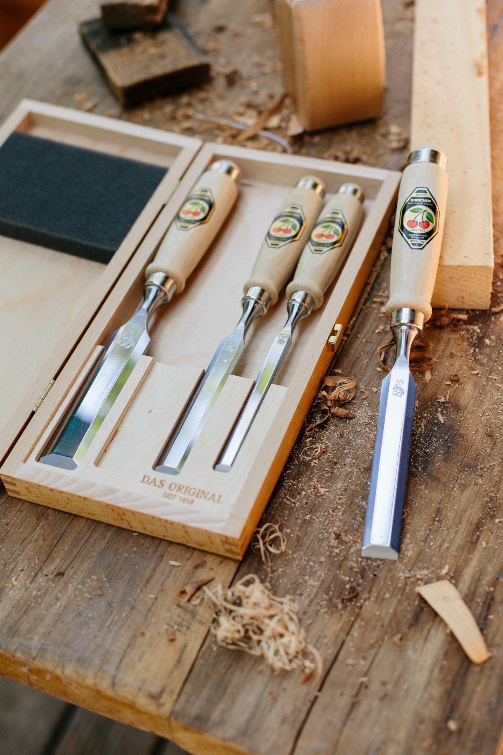 KIRSCHEN FIRMER CHISEL SET 1141 HK IN WOODEN BOX 1141000 CINCELES