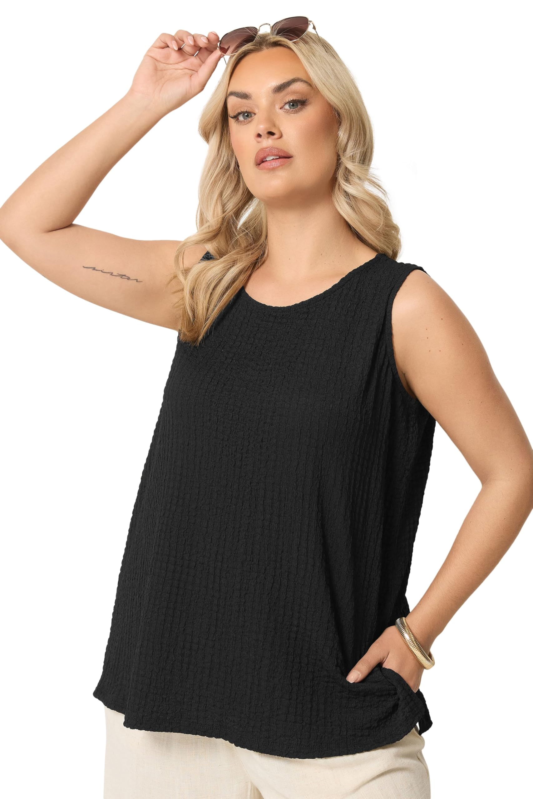 Yours Curve Bubble Texture Vest Top - Women's - Plus Size Curve