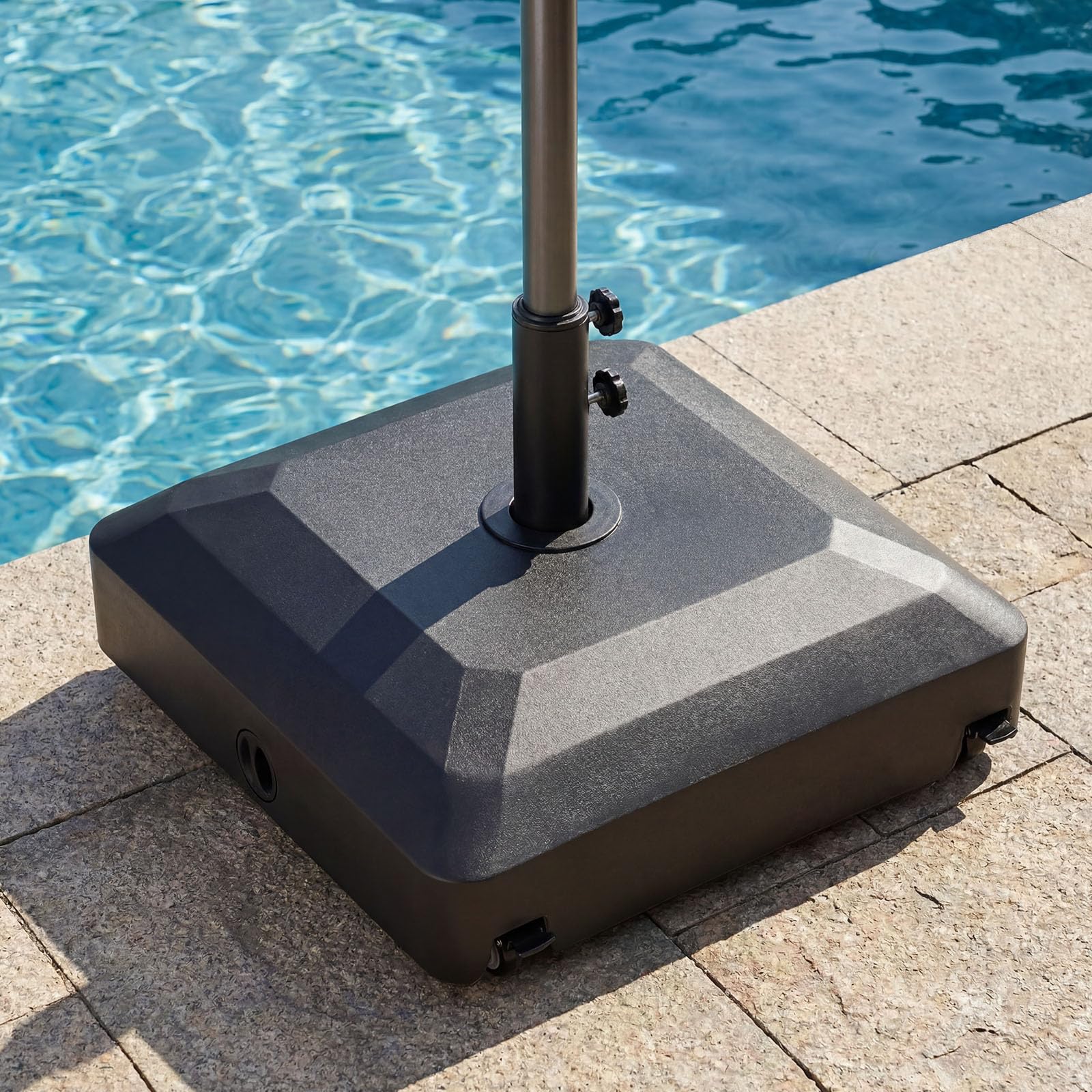 COSTWAY Base de Sombrilla con Ruedas, Pie Sombrilla Rellenable con Agua y Arena de 68 kg, 2 Frenos, 2 Perillas de Ajuste y 3 Adaptadores para Postes de 32/40/48 mm, Soporte de Parasol Terraza Exterior