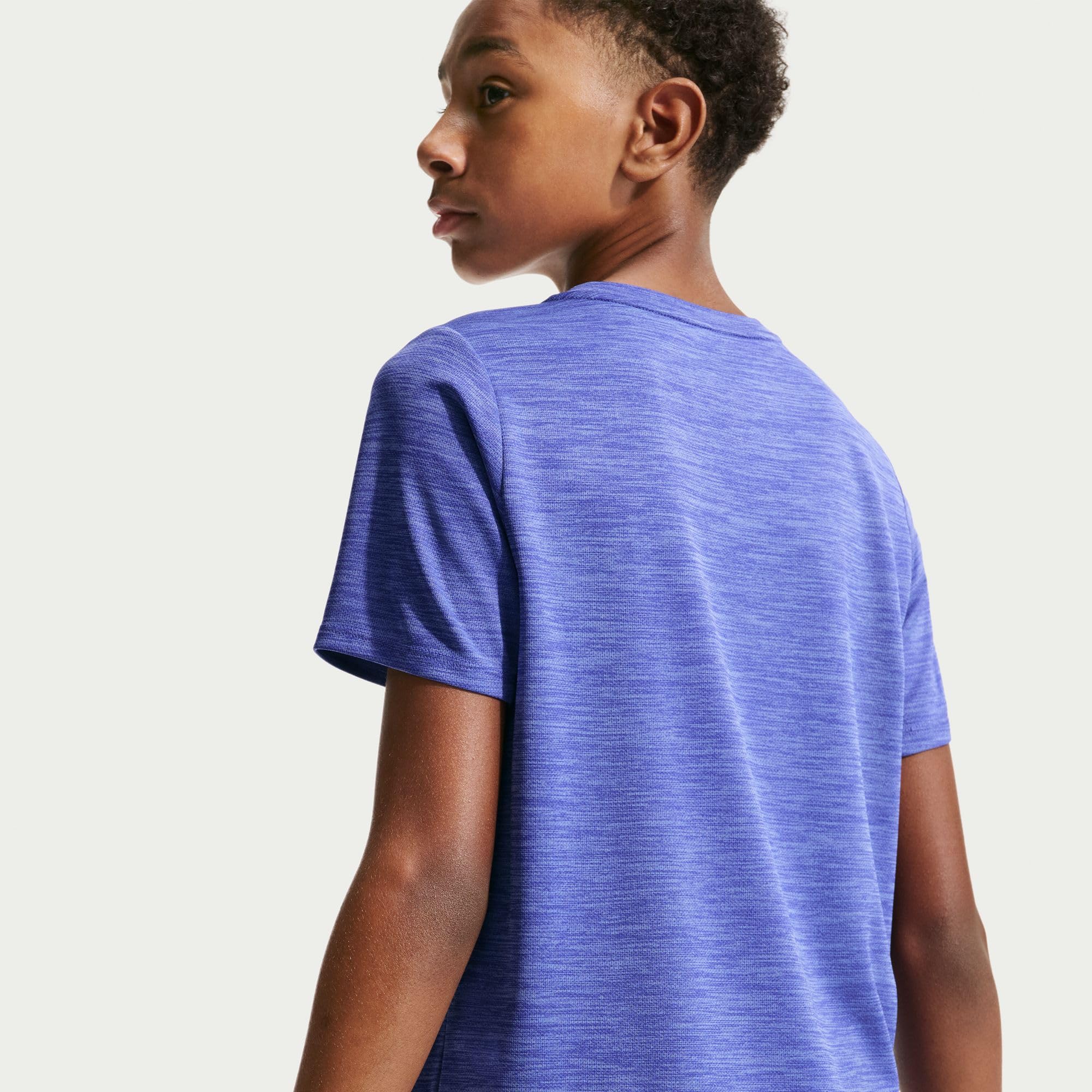 Nike Nike Miler Dri-Fit Kurzarmshirt für Ältere Kinder Maglia a Maniche Corte Unisex - Bambini e Ragazzi