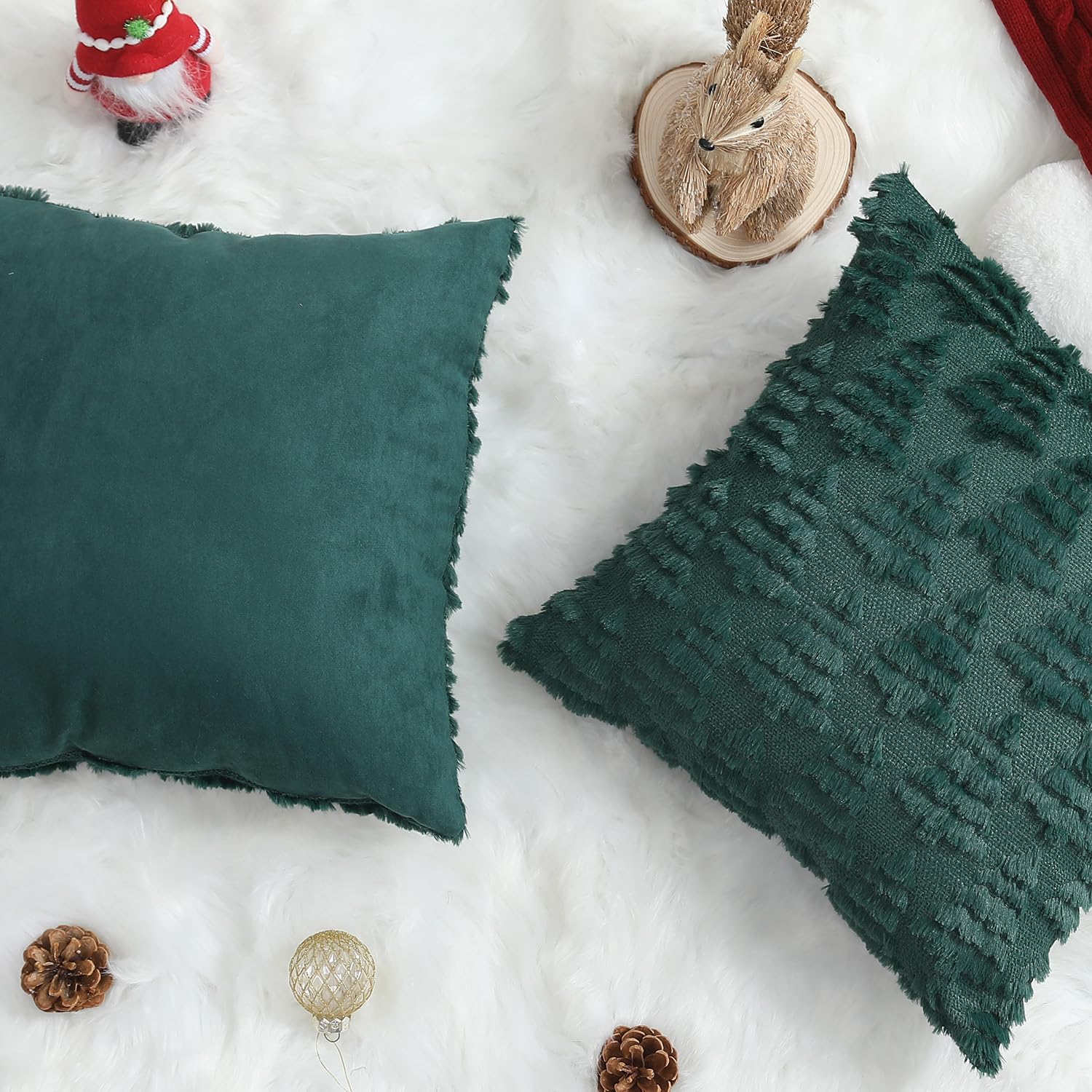 Juego de 2 fundas de almohada navideñas de 18 x 18 pulgadas, fundas de almohada de color verde oscuro para árbol de Navidad, fundas de almohada suaves de piel sintética para invierno, Navidad 4