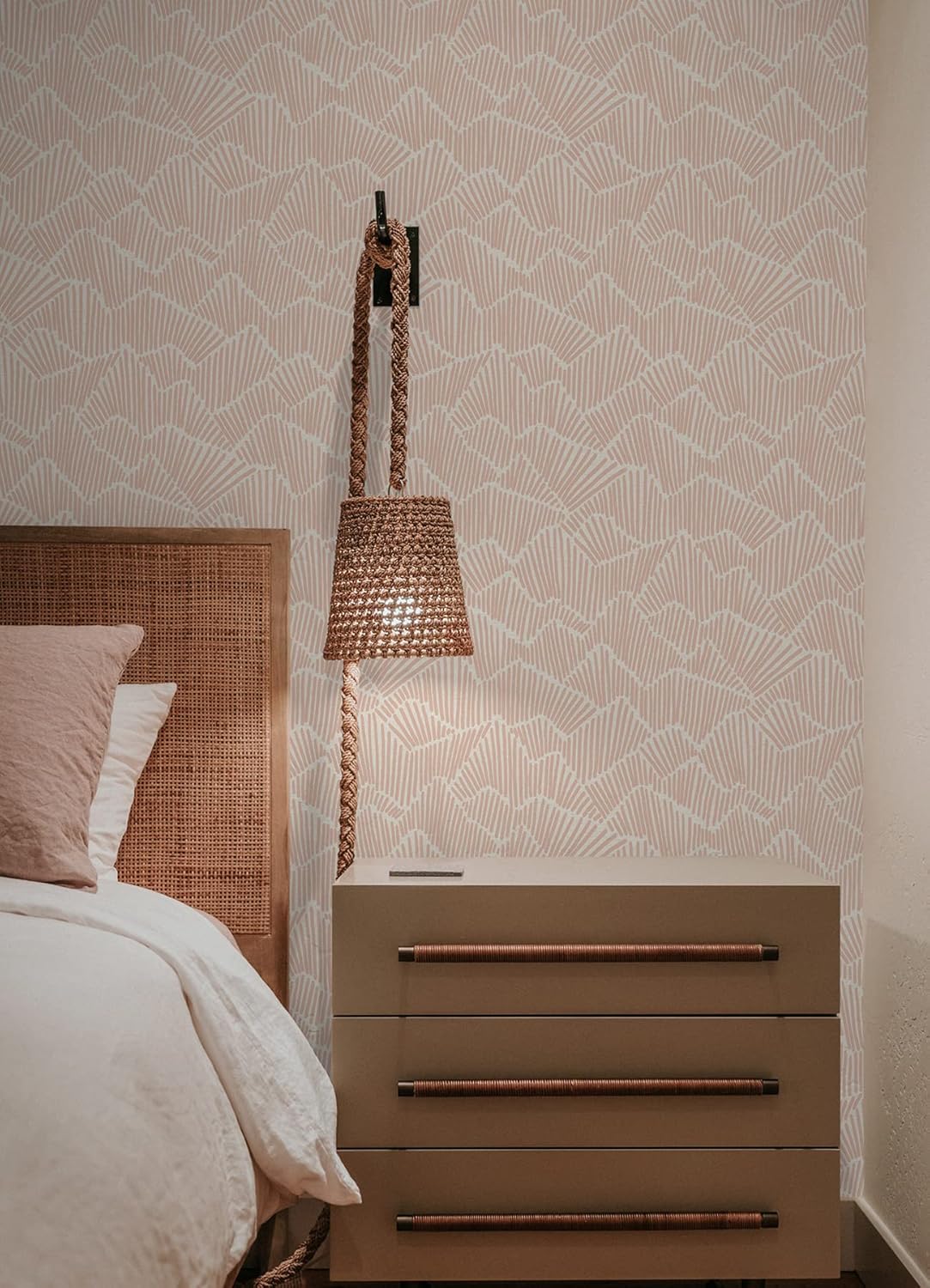 Egypt Sherrod 216-in by 20.5-in Clay Ridge & Valley Peel & Stick Wallpaper,Pink