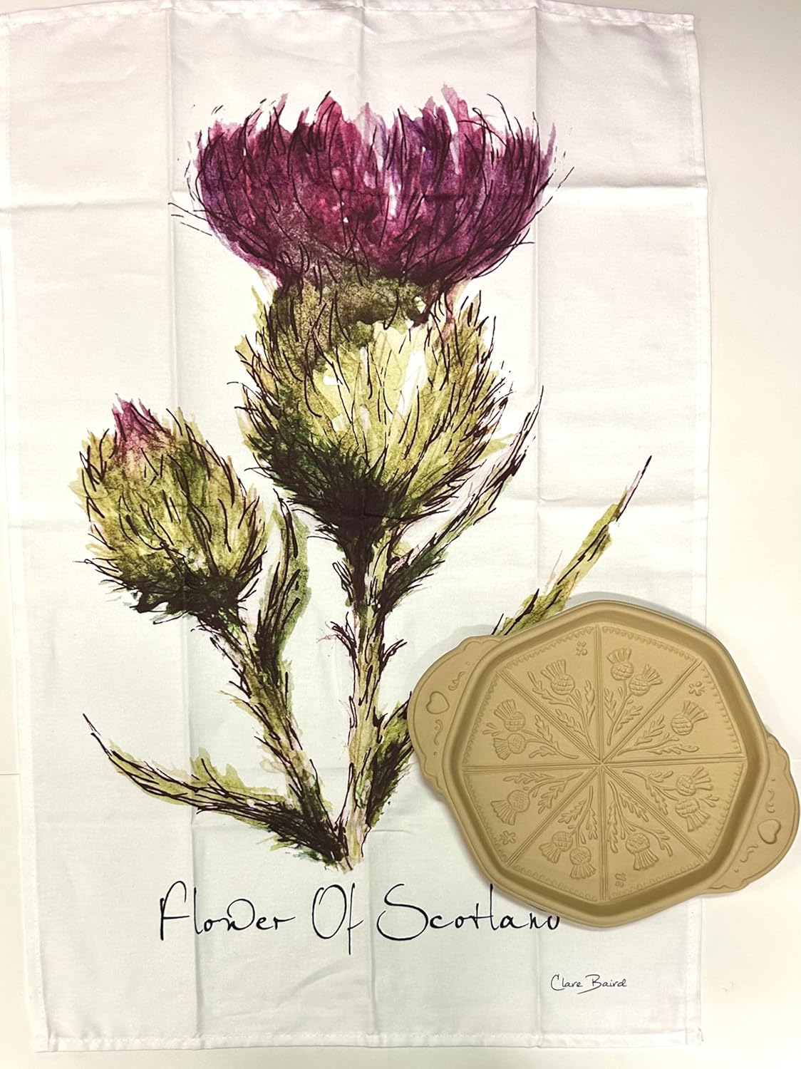 Ceramic Set of 2 Scottish Thistle Shortbread Pan Pie and Cotton Tea Towel Drying Cloth Kitchen Items Housewarming Gift Birthday Present Mother's Day