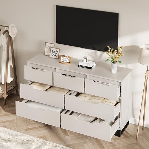 Vista 7 de GarveeHome Cómoda 7 para dormitorio, cómoda de 55 pulgadas de ancho, cajón horizontal independiente con almacenamiento, almacenamiento de madera