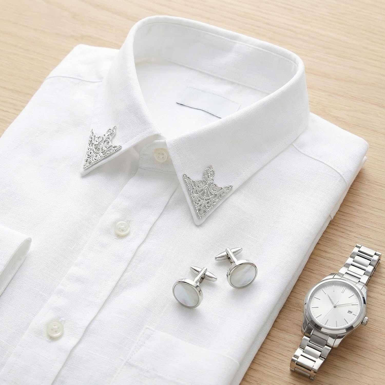 5 Pairs Shirt Collar Pins Vintage Collar Brooch Set Gold Silver Hollow Pattern Triangle Leaf Lapel Pin for Women Men Cardigan Sweater Accessories Gift