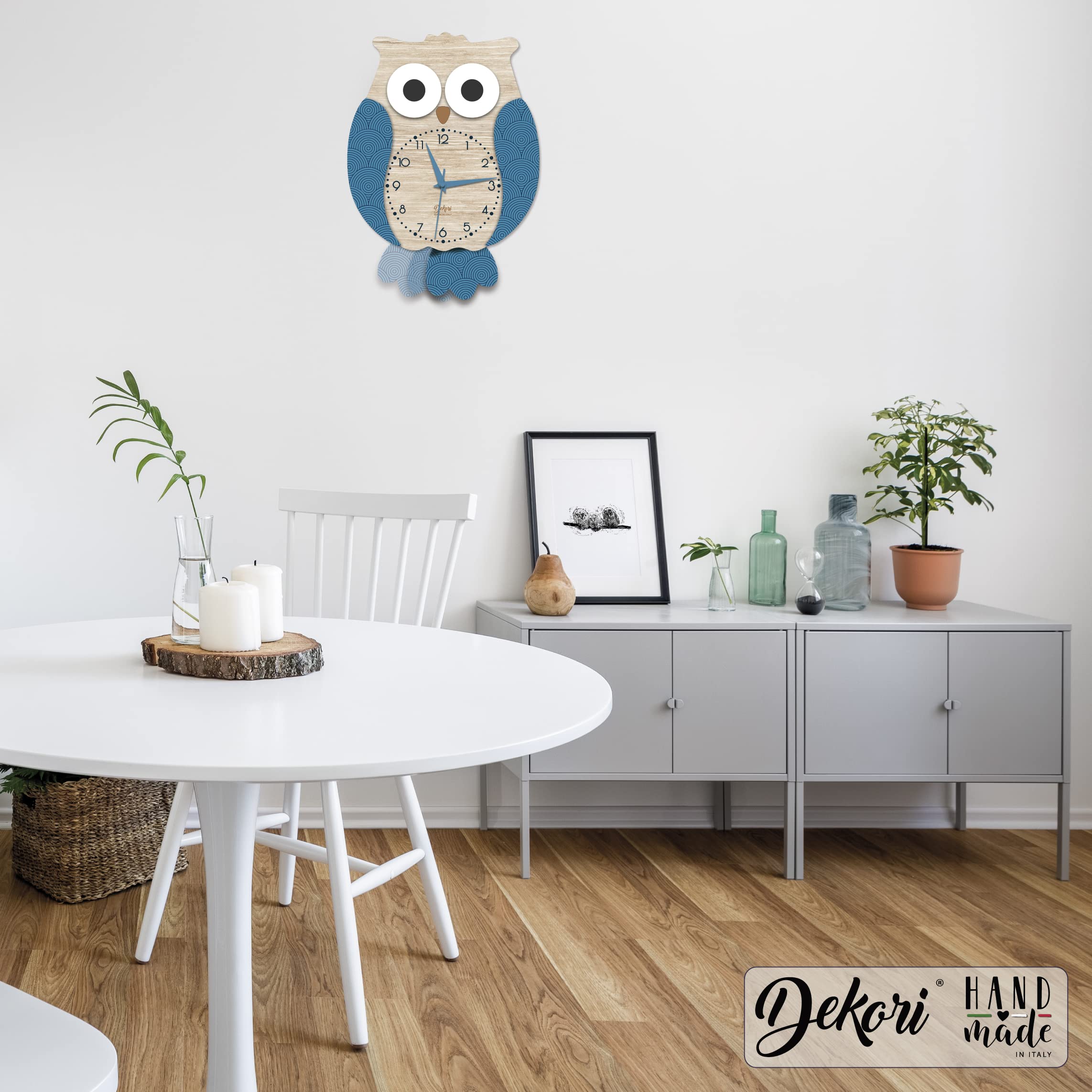 DEKORI Reloj de búho con péndulo. Mecanismo ultra silencioso. Decora y alegra cualquier habitación de la casa, cocina salón habitación infantil. Fabricado en Italia.