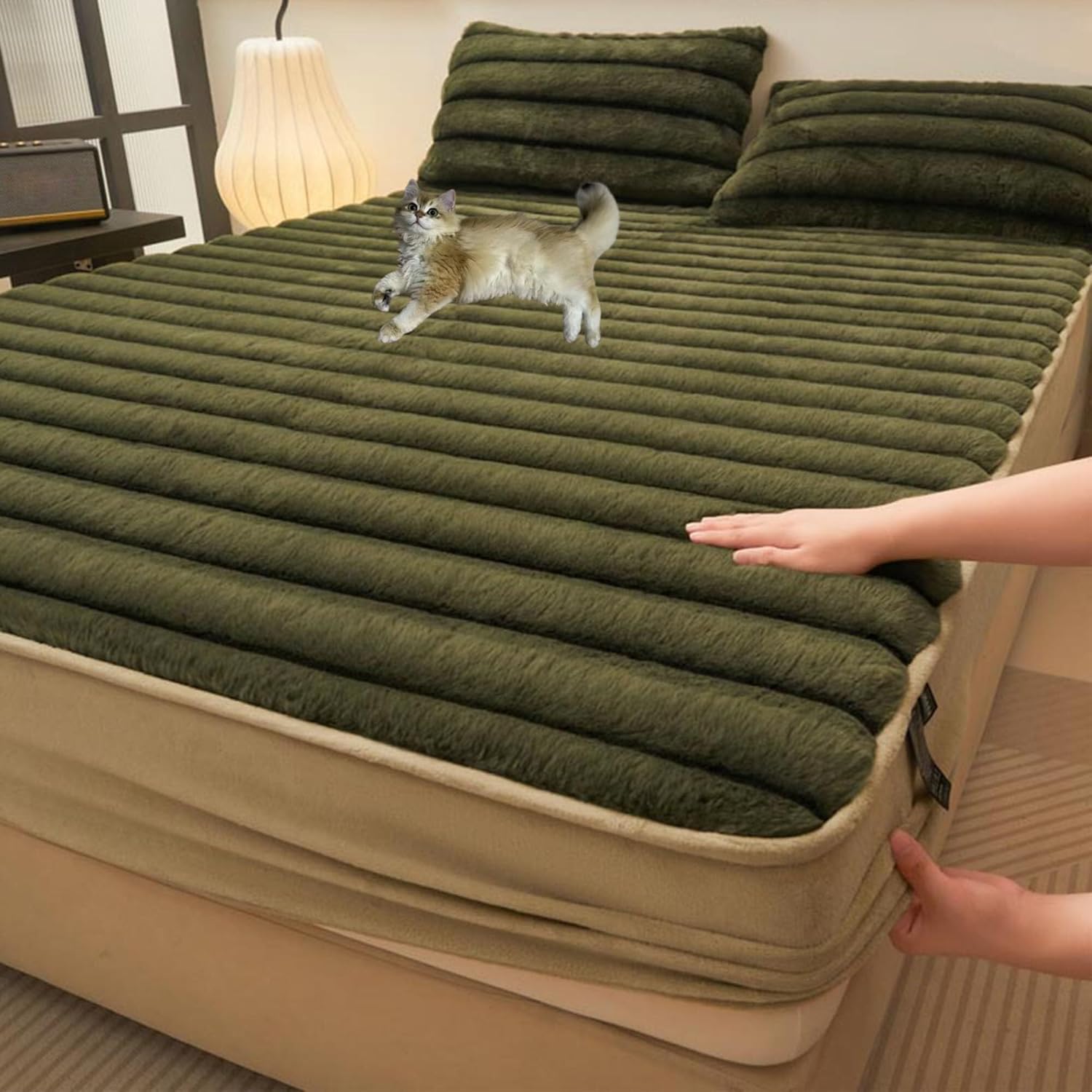 Plush Elastic Bed Sheets, Milk Velvet Fitted Sheets, Faux Rabbit Fur Bottom Sheet with 12" Deep Pocket, Winter Warm Thickened Mattress Cover(Green,47 * 79in(120 * 200cm))