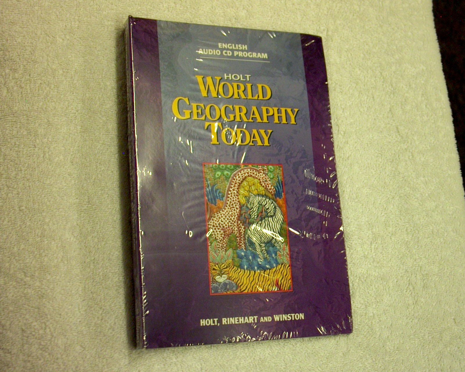 Holt World Geography Today, Student Audio Cds 12pcs (2005)