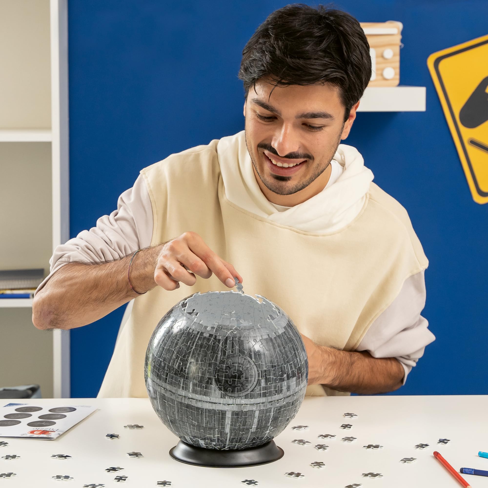 Ravensburger - Puzzle 3D Ball - Etoile de la Mort/Star Wars - A partir de 10 Ans - 540 pièces numérotées à Assembler sans Colle - Accessoires de Suspension Inclus - 11555
