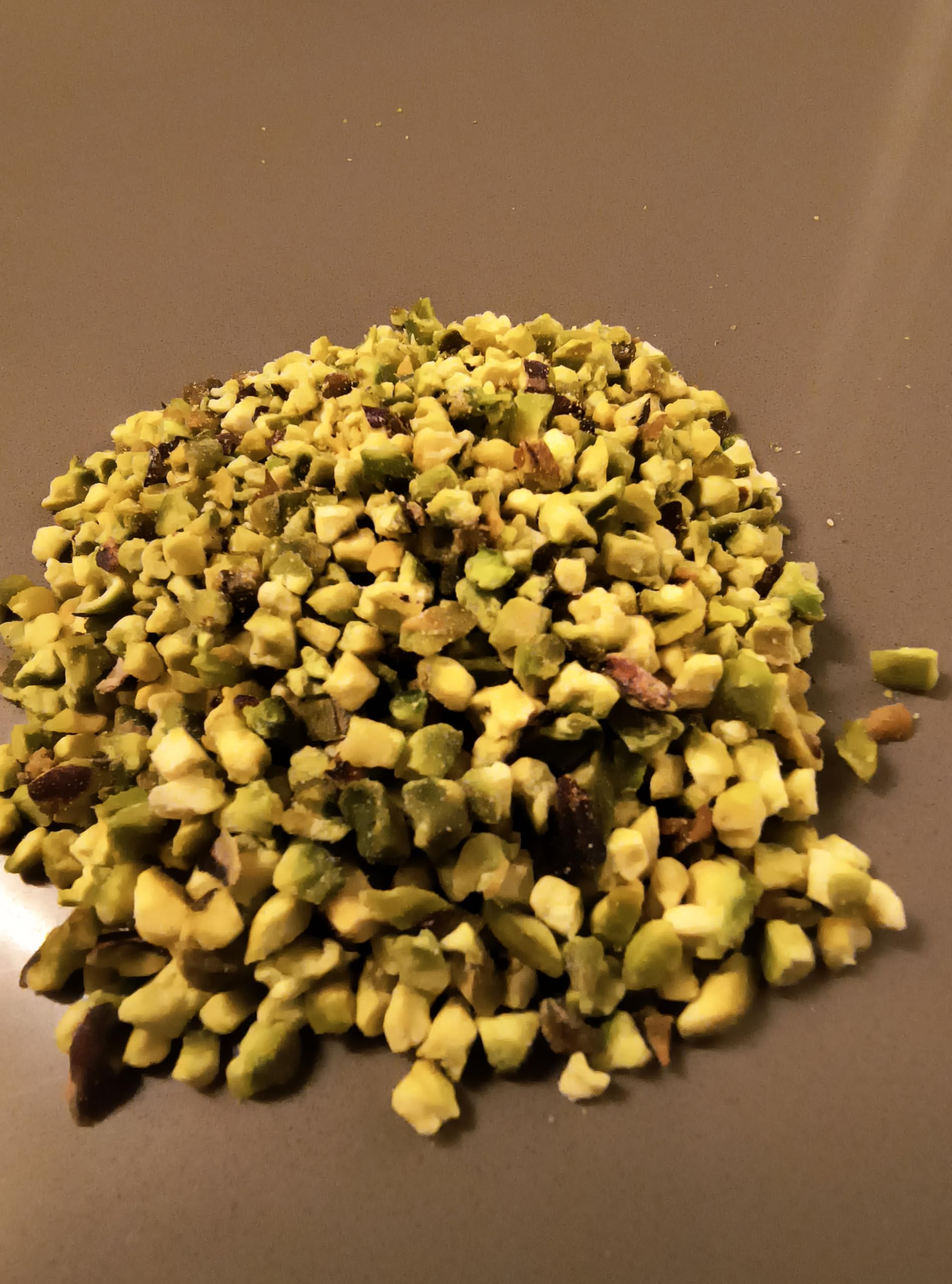 Pistazien gehackt, kleine Würfel, 1 kg Beutel