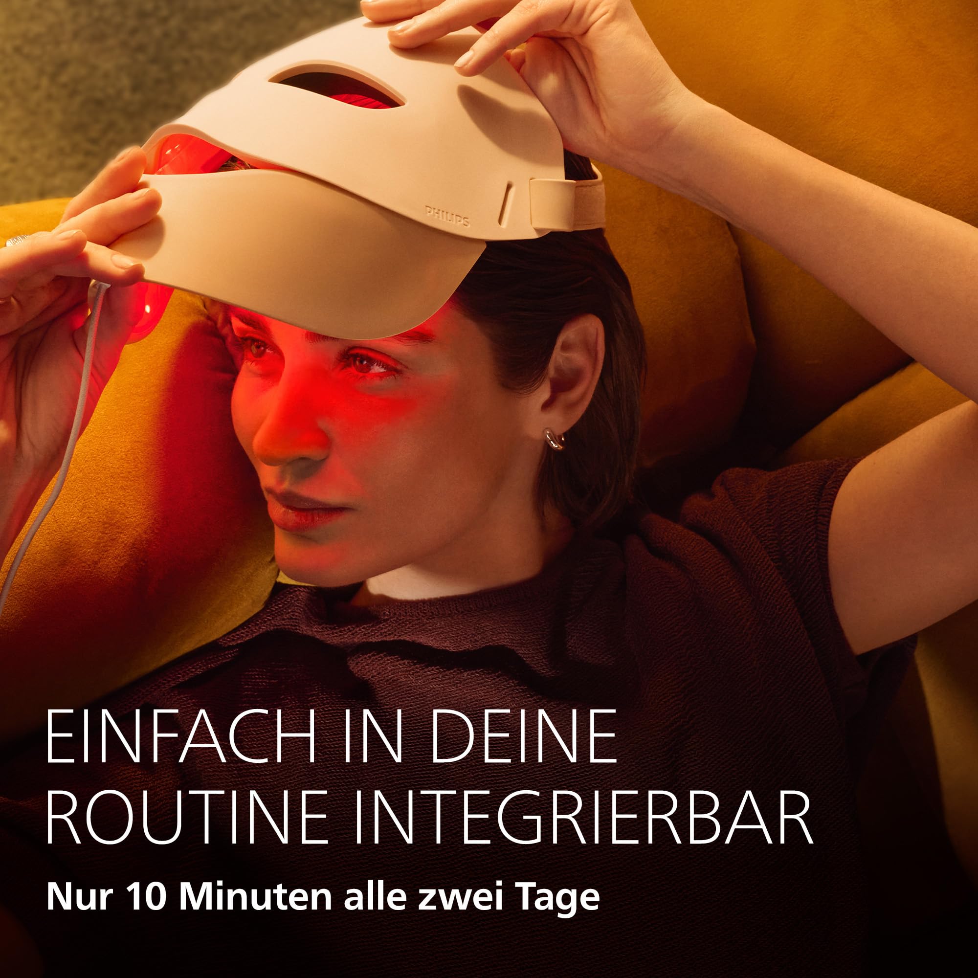 Philips ReAura LED-Gesichtsmaske – 3-in-1 für Gesicht, Augenpartie und Hals, 3 Modi, klinisch bewiesene Rot-, Blau- und Nahinfrarot-Lichttechnologie¹, flexible Passform, 10-Min.-Routine, LTM7100/00